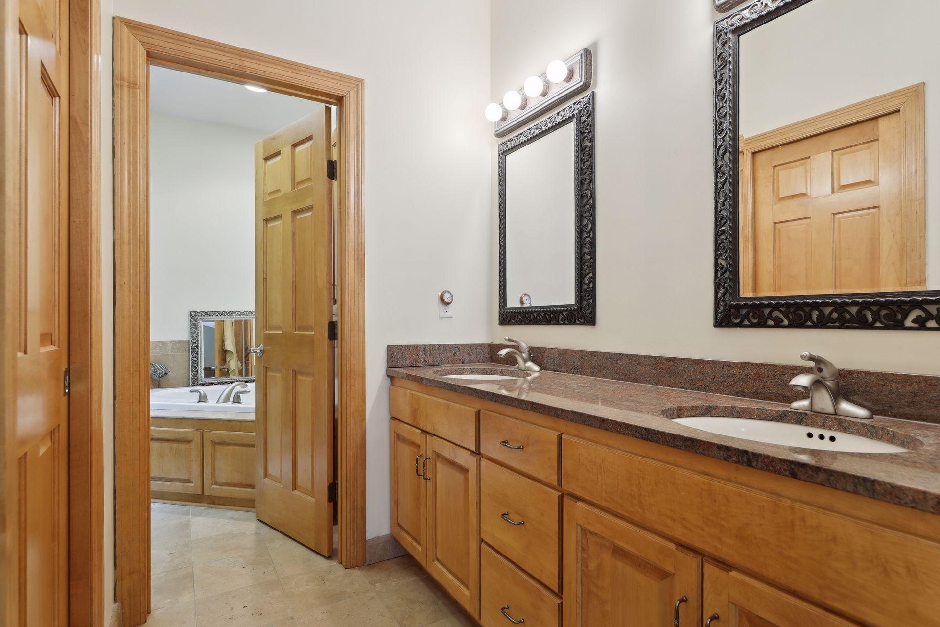 560 Lakeside Bay Drive, Bayport, Minnesota image 14