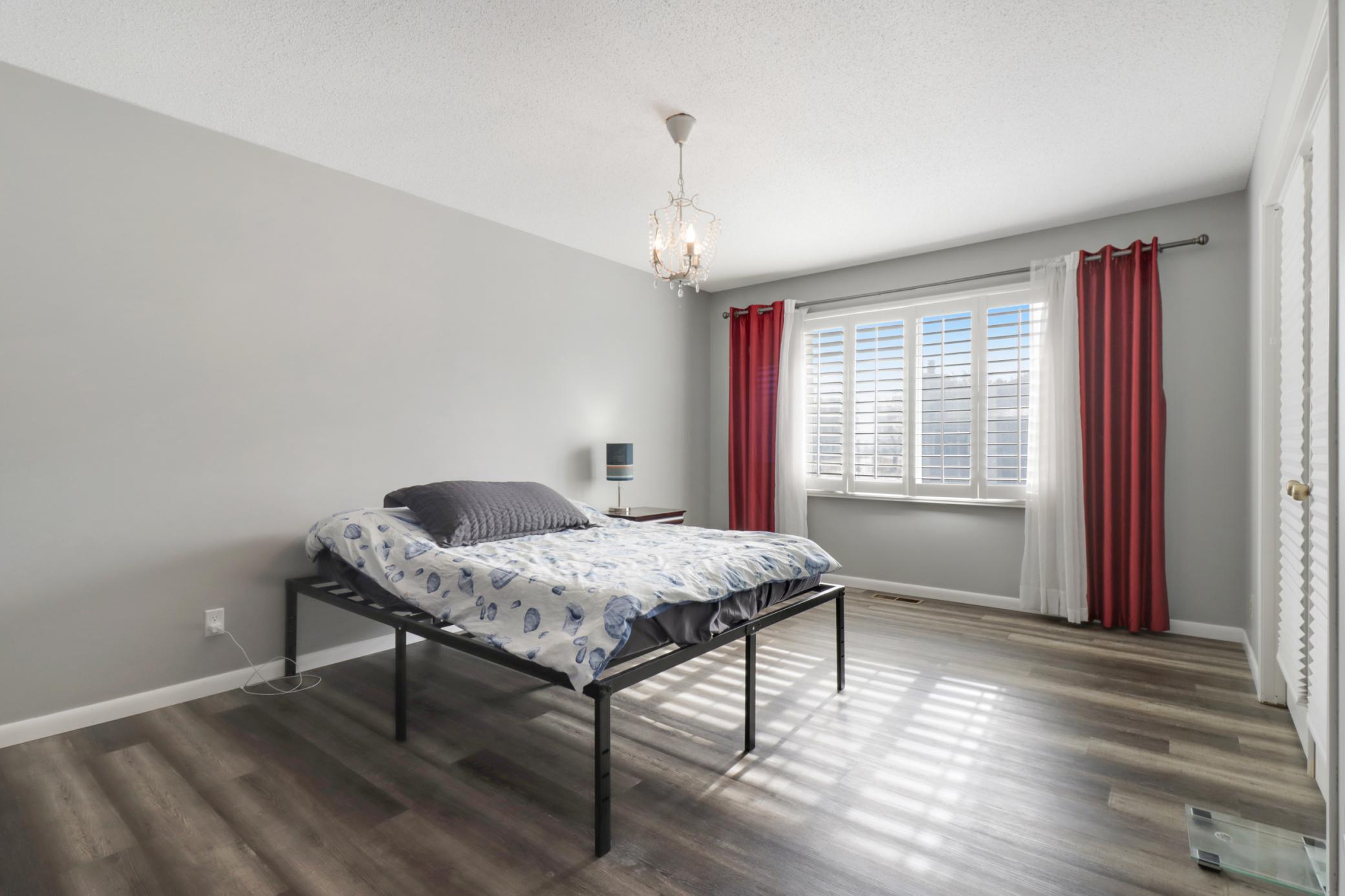 4219 Hemlock Lane, Minneapolis, Minnesota image 11