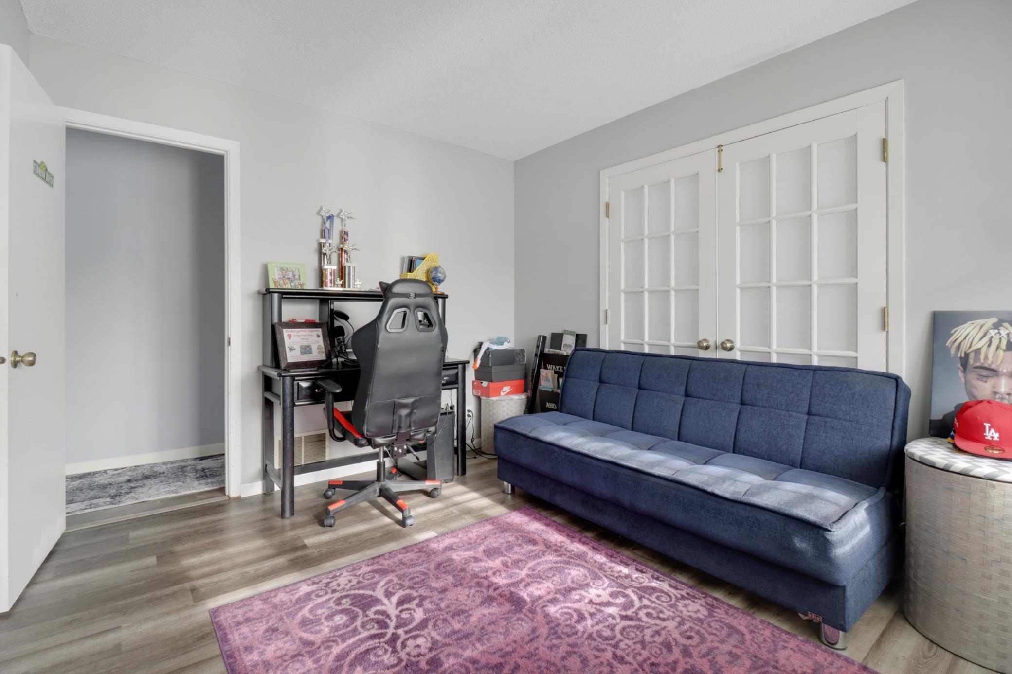 4219 Hemlock Lane, Minneapolis, Minnesota image 10