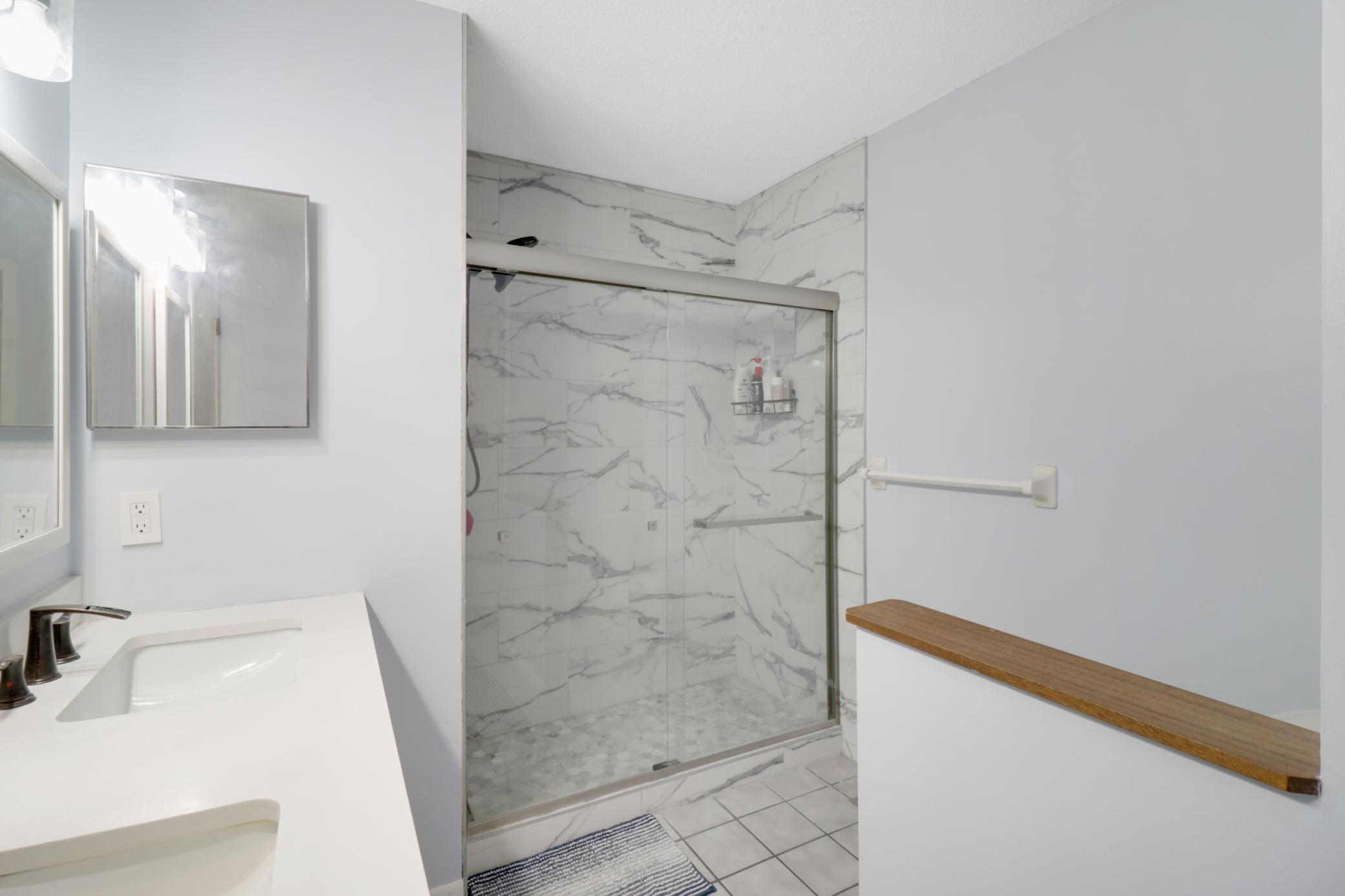 4219 Hemlock Lane, Minneapolis, Minnesota image 14