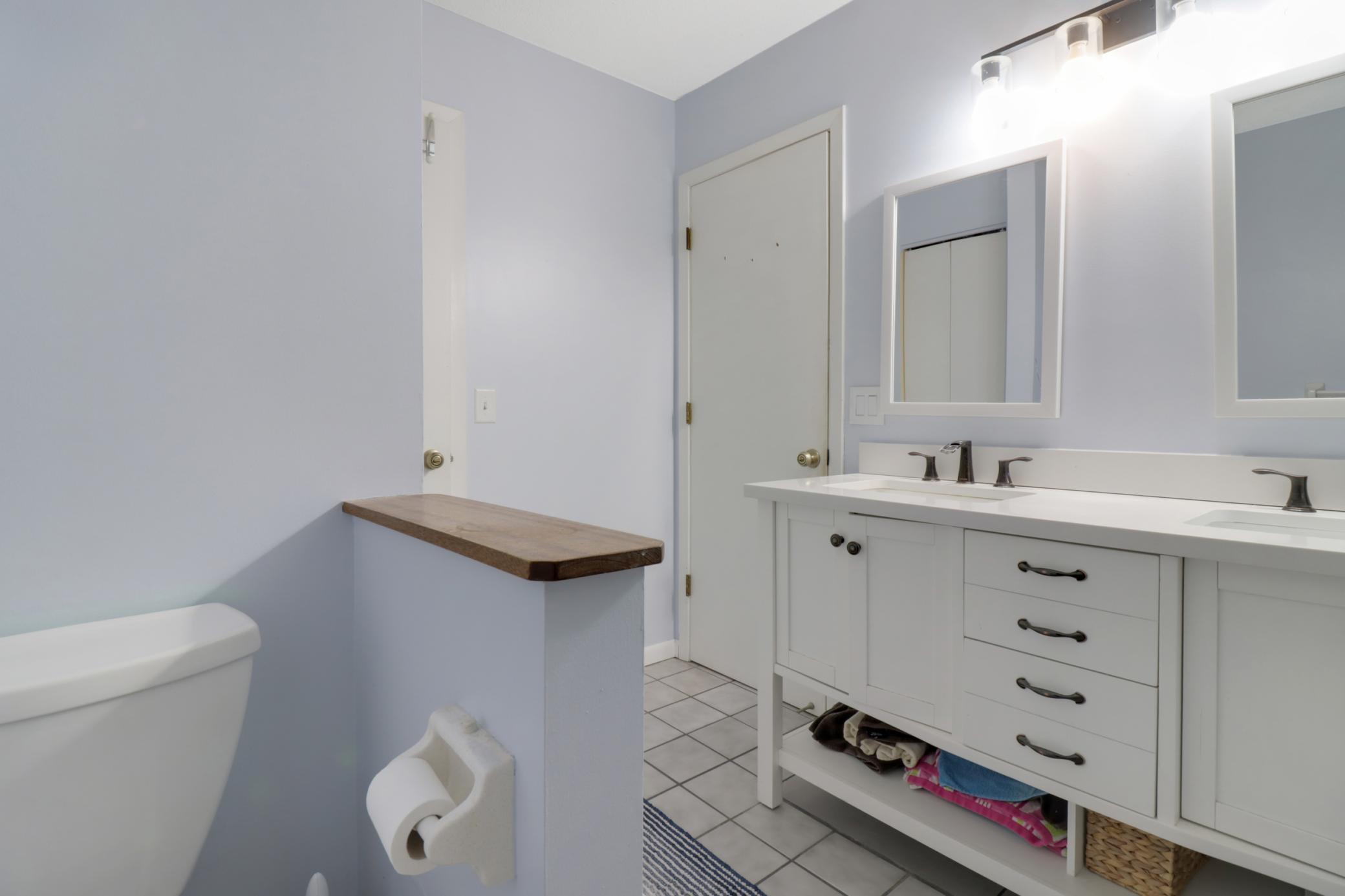 4219 Hemlock Lane, Minneapolis, Minnesota image 15