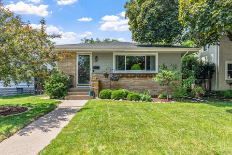 Homes For Sale - 3911 Upton Avenue<br/> Minneapolis, MN 55412