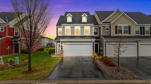 Townhouse For Sale - 13738 54th Place<br/> Hennepin County, Minneapolis, MN 55446