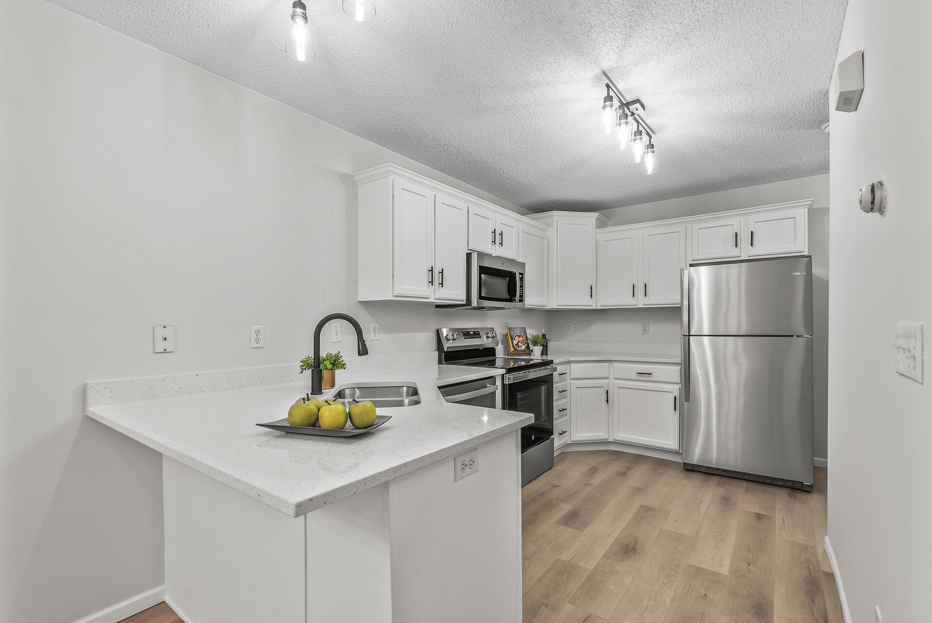 2233 River Rock Lane, Shakopee, Minnesota image 11