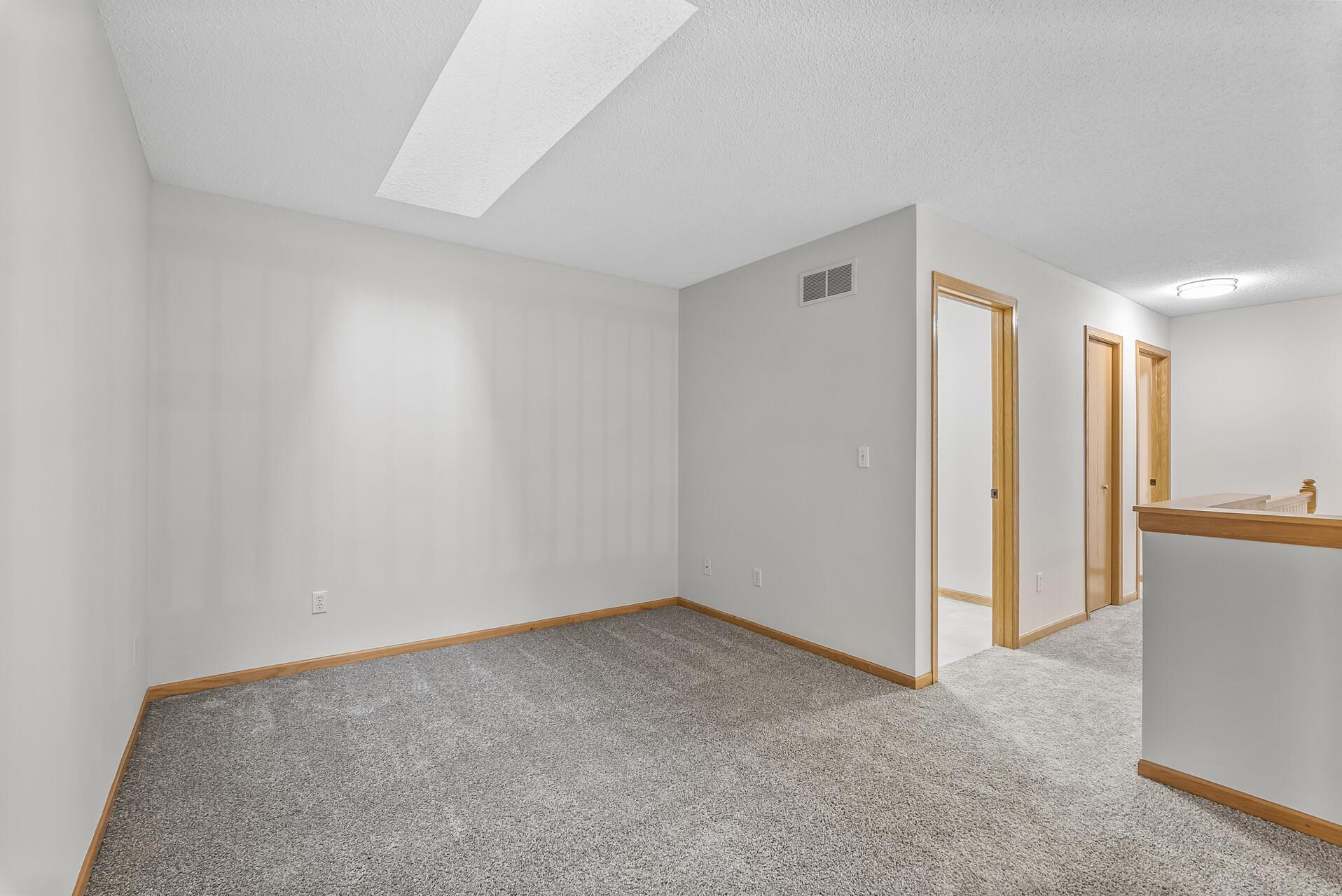 2233 River Rock Lane, Shakopee, Minnesota image 13