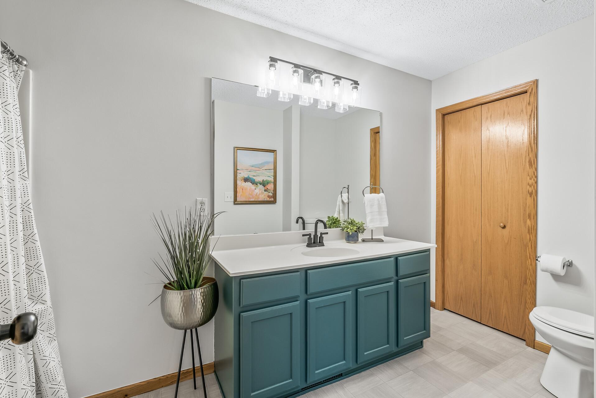 2233 River Rock Lane, Shakopee, Minnesota image 16