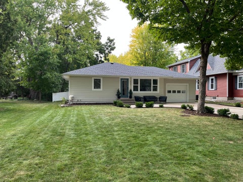 Homes For Sale - 409 Westminster Avenue<br/> Carver County, Watertown, MN 55388
