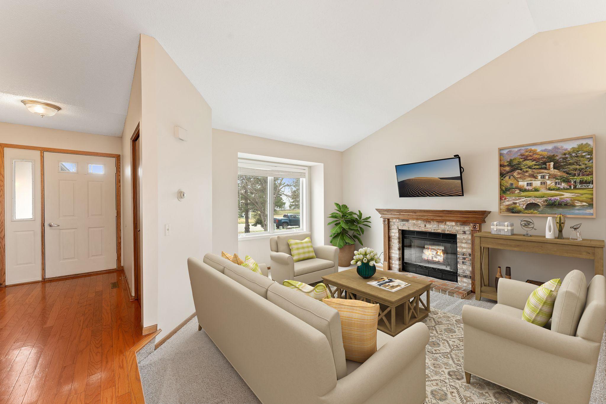 9126 73rd Street, Cottage Grove, Minnesota image 6