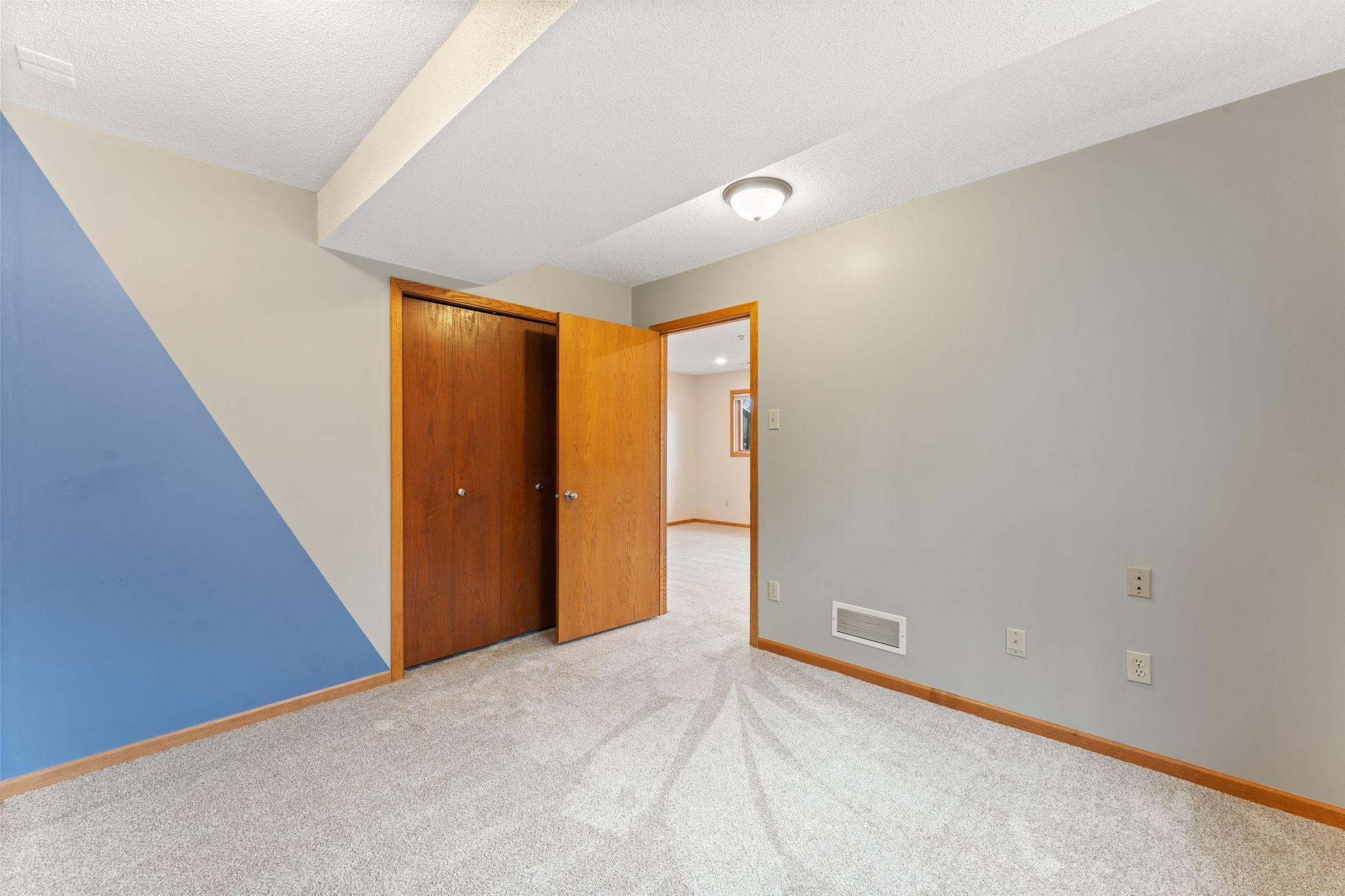 9126 73rd Street, Cottage Grove, Minnesota image 30