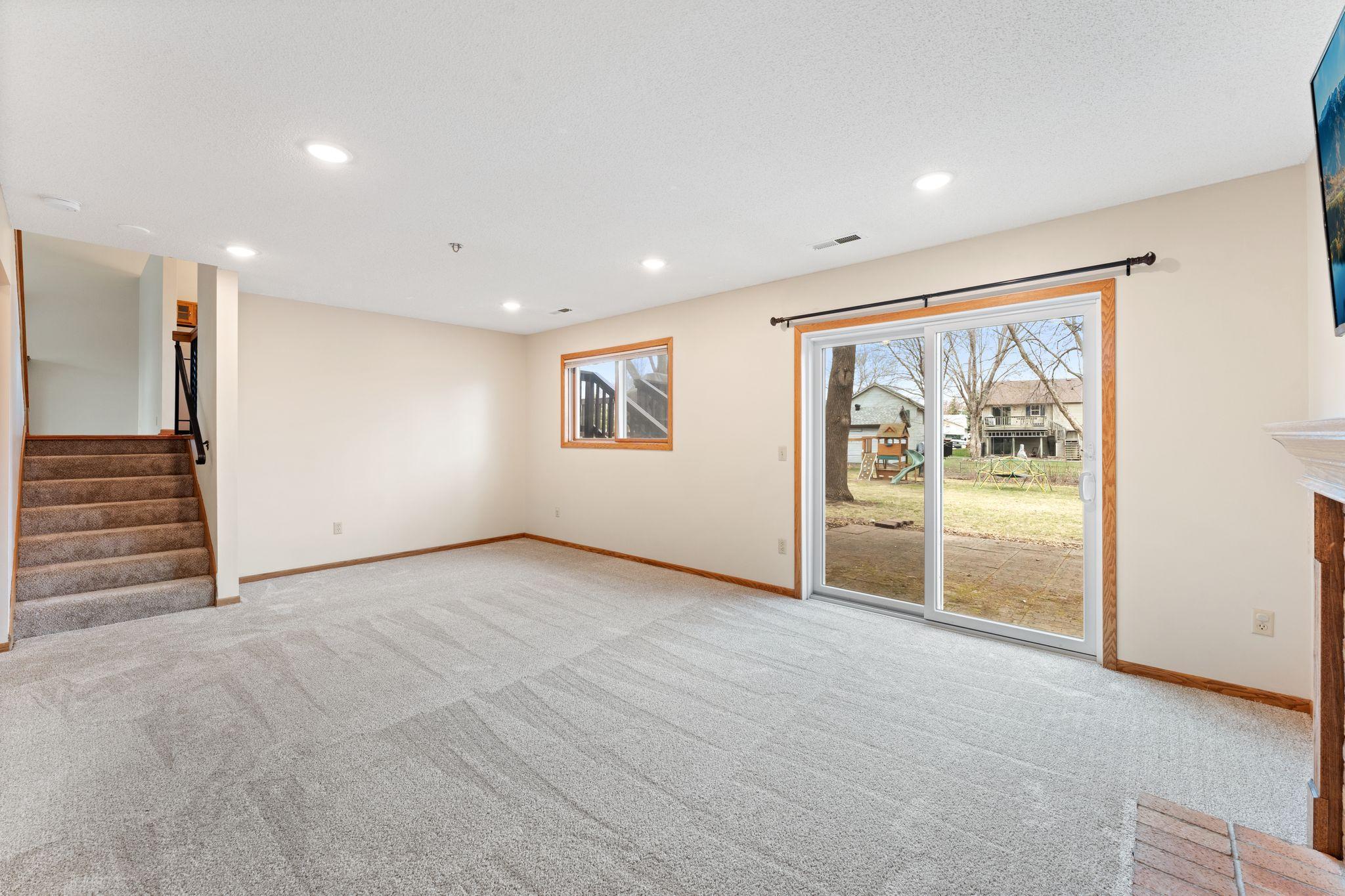 9126 73rd Street, Cottage Grove, Minnesota image 24