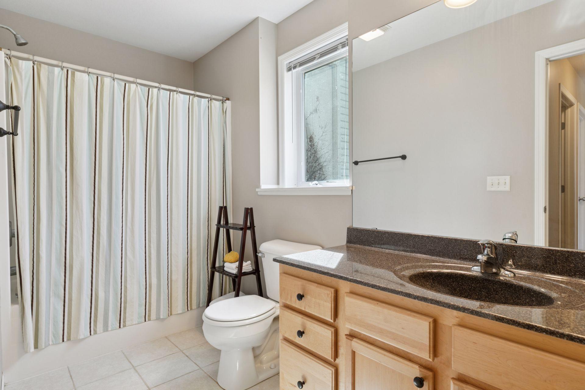 925 Crown Court, Hudson, Wisconsin image 39