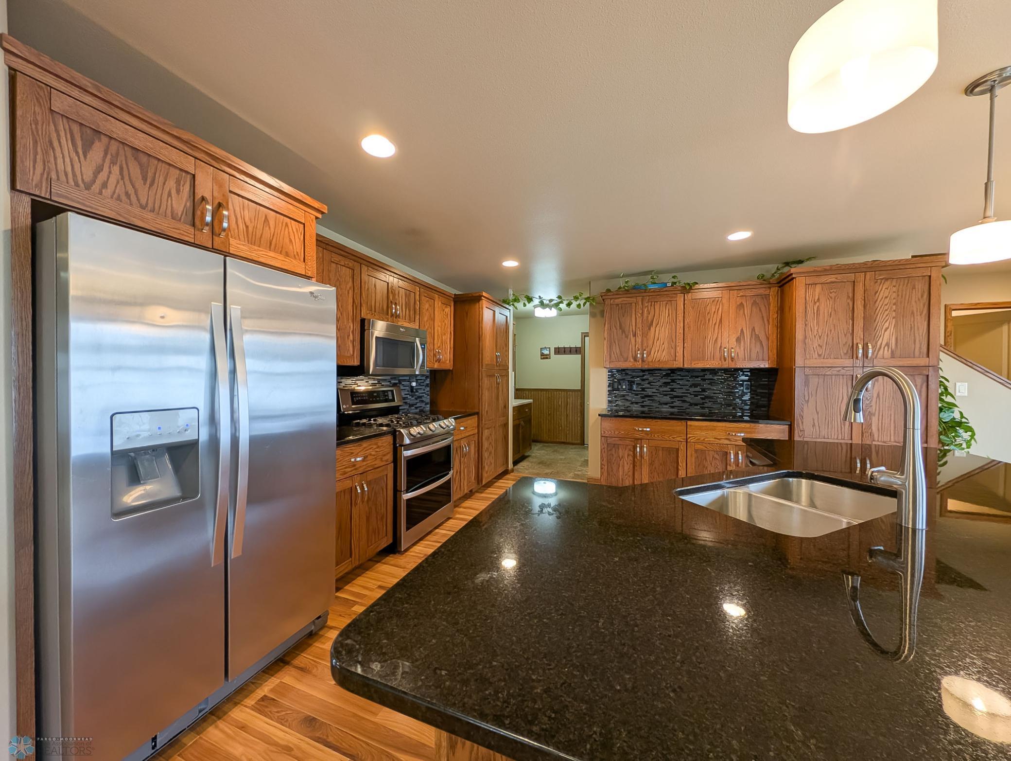 3032 Katherine Drive, West Fargo, North Dakota image 20