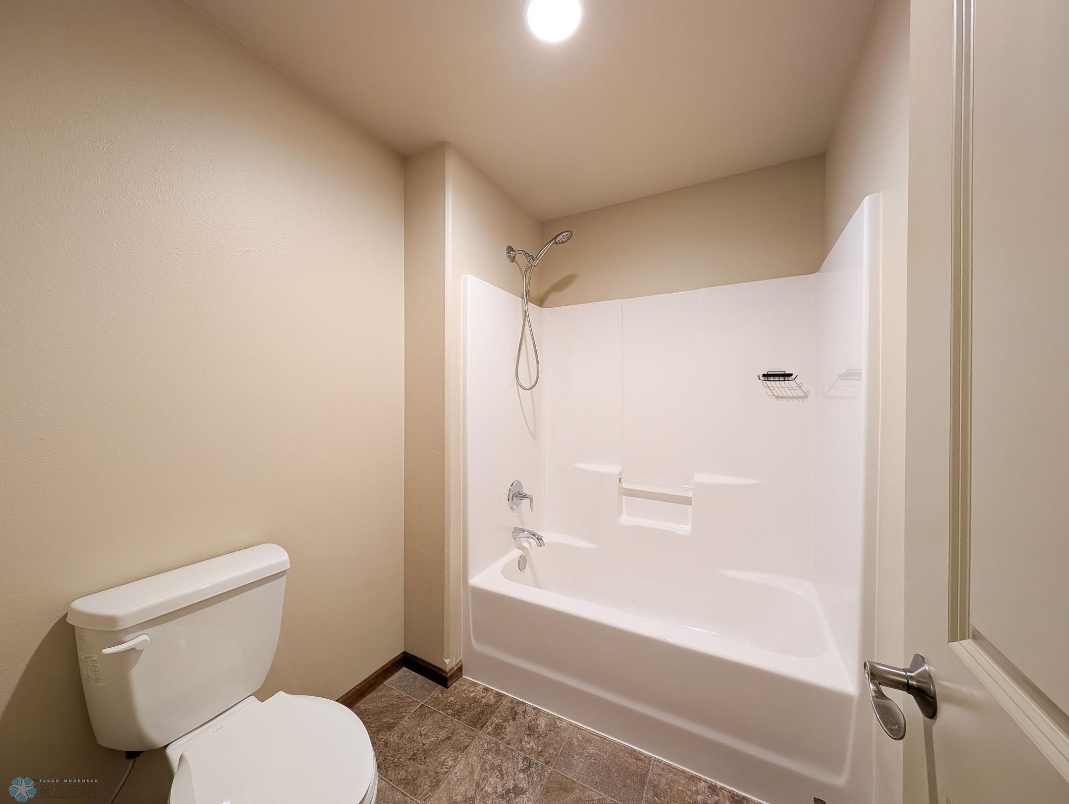 3032 Katherine Drive, West Fargo, North Dakota image 33