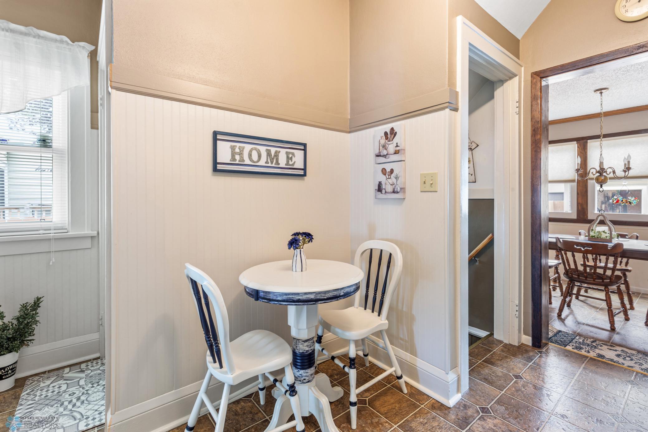 454 Oakland Avenue, Fargo, North Dakota image 14