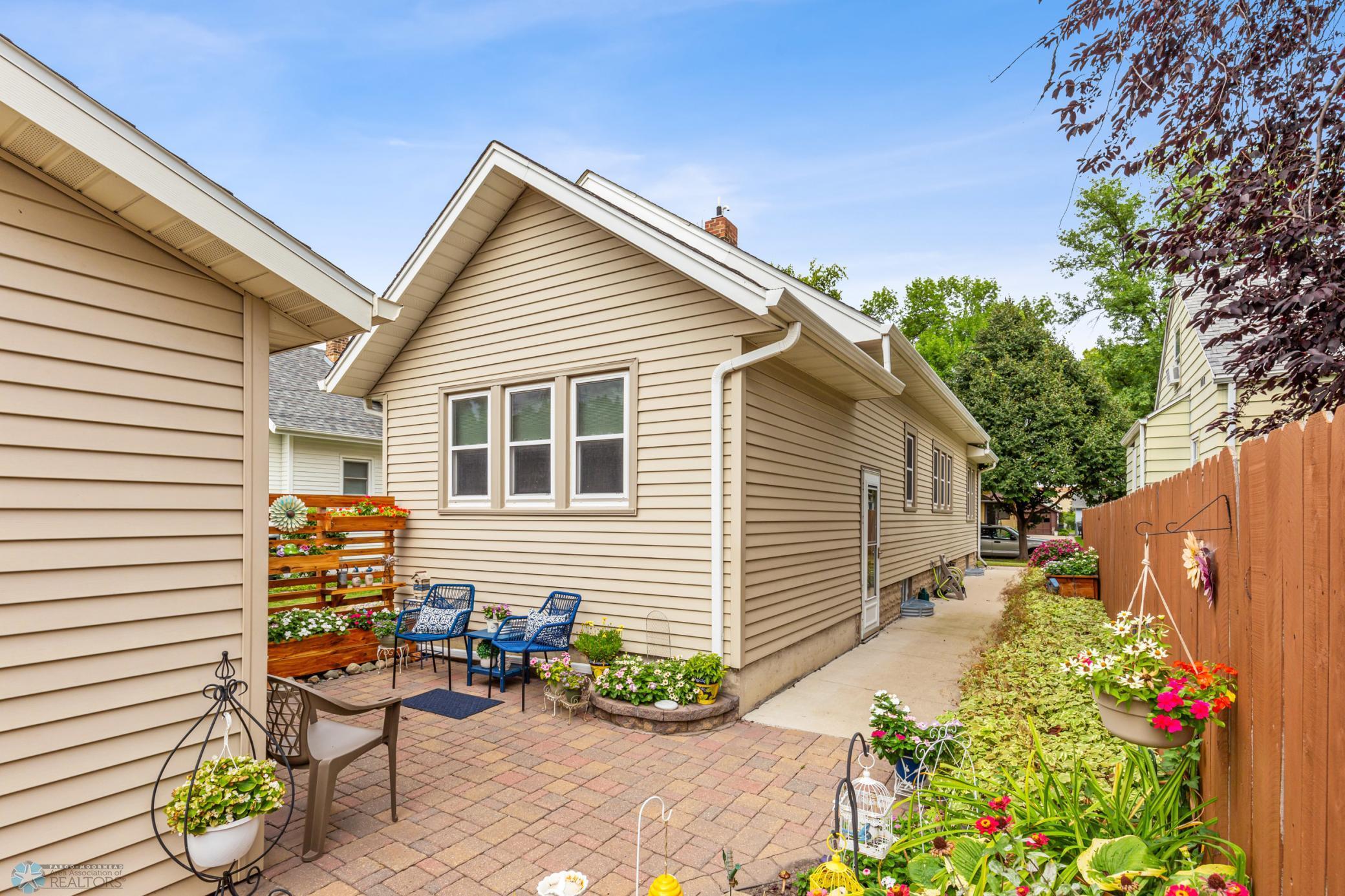 454 Oakland Avenue, Fargo, North Dakota image 5