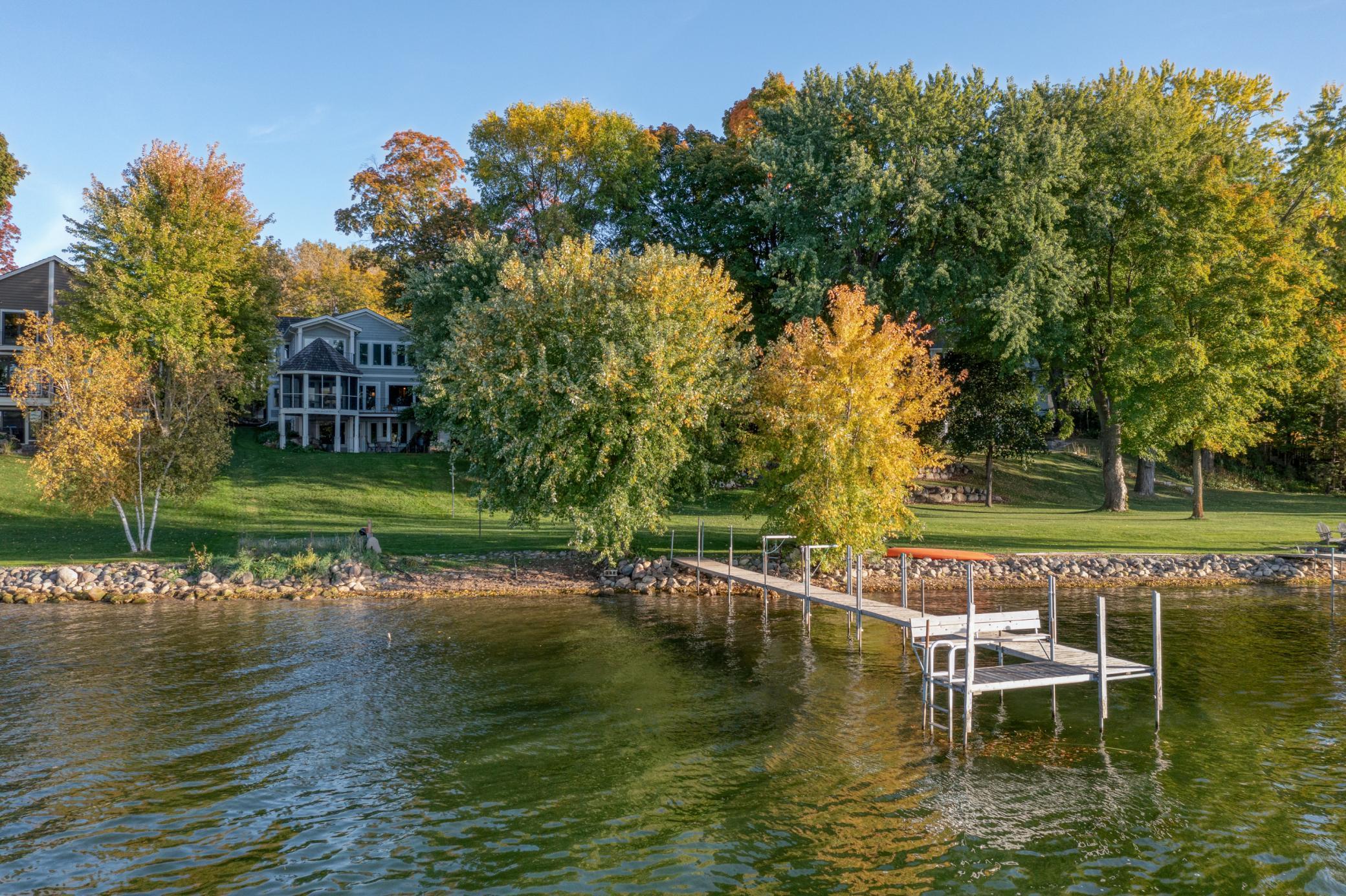 2765 Casco Point Road, Wayzata, Minnesota image 1