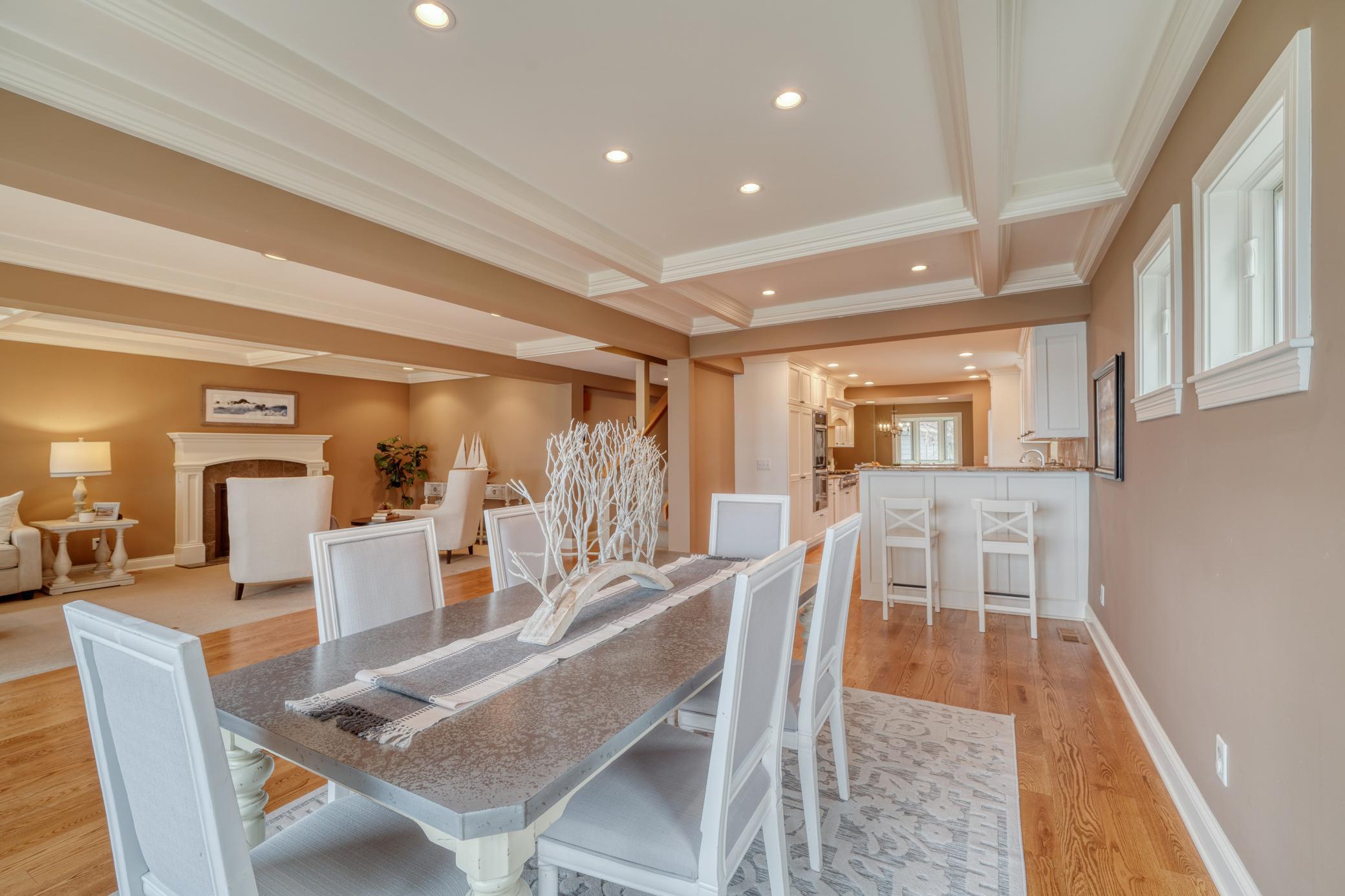 2765 Casco Point Road, Wayzata, Minnesota image 14