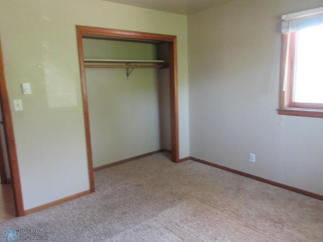Kindred, North Dakota 58051, United States, 2 Bedrooms Bedrooms, ,2 BathroomsBathrooms,Residential,Pending,41427
