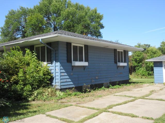 Kindred, North Dakota 58051, United States, 2 Bedrooms Bedrooms, ,2 BathroomsBathrooms,Residential,Pending,41427