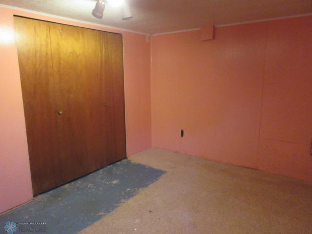 Kindred, North Dakota 58051, United States, 2 Bedrooms Bedrooms, ,2 BathroomsBathrooms,Residential,Pending,41427