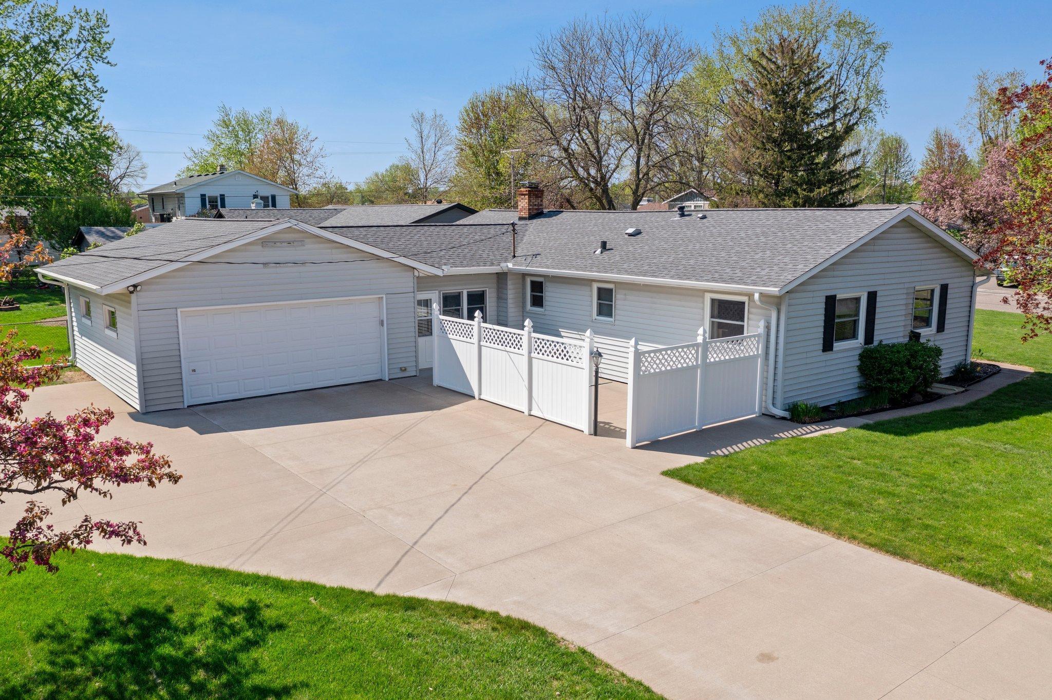 1628 Summer Street, Hudson, Wisconsin image 23