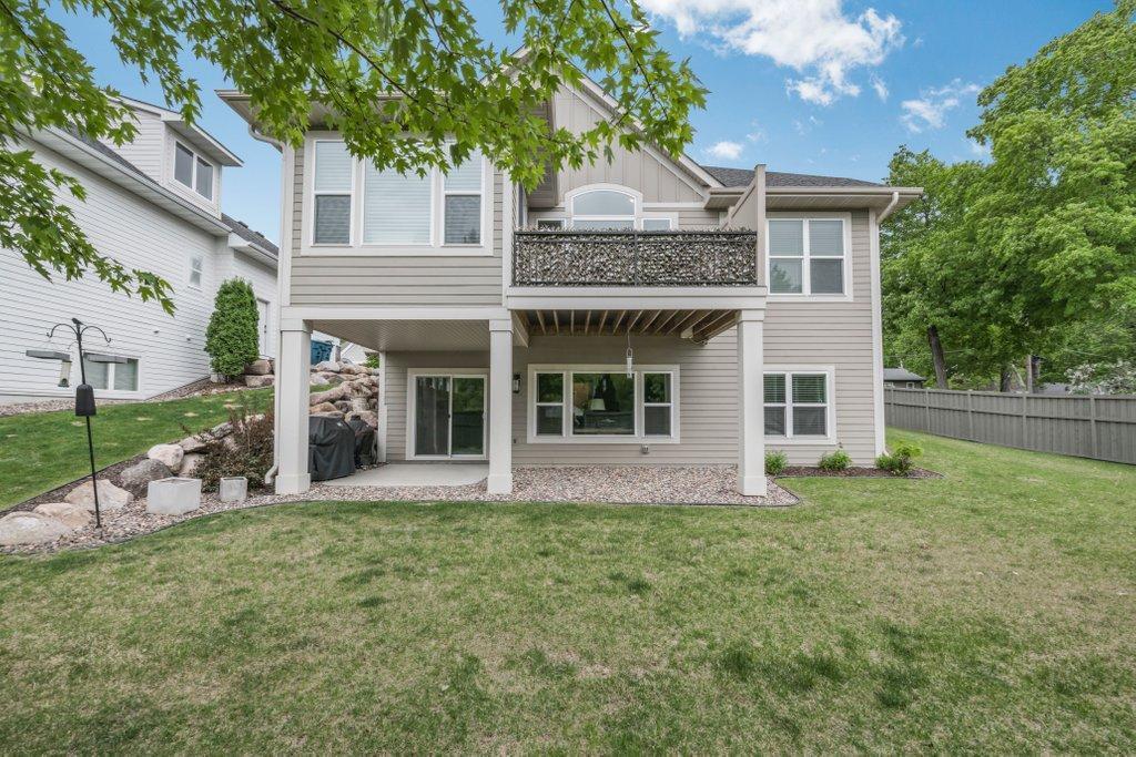 214 Byrondale Avenue, Wayzata, Minnesota image 33