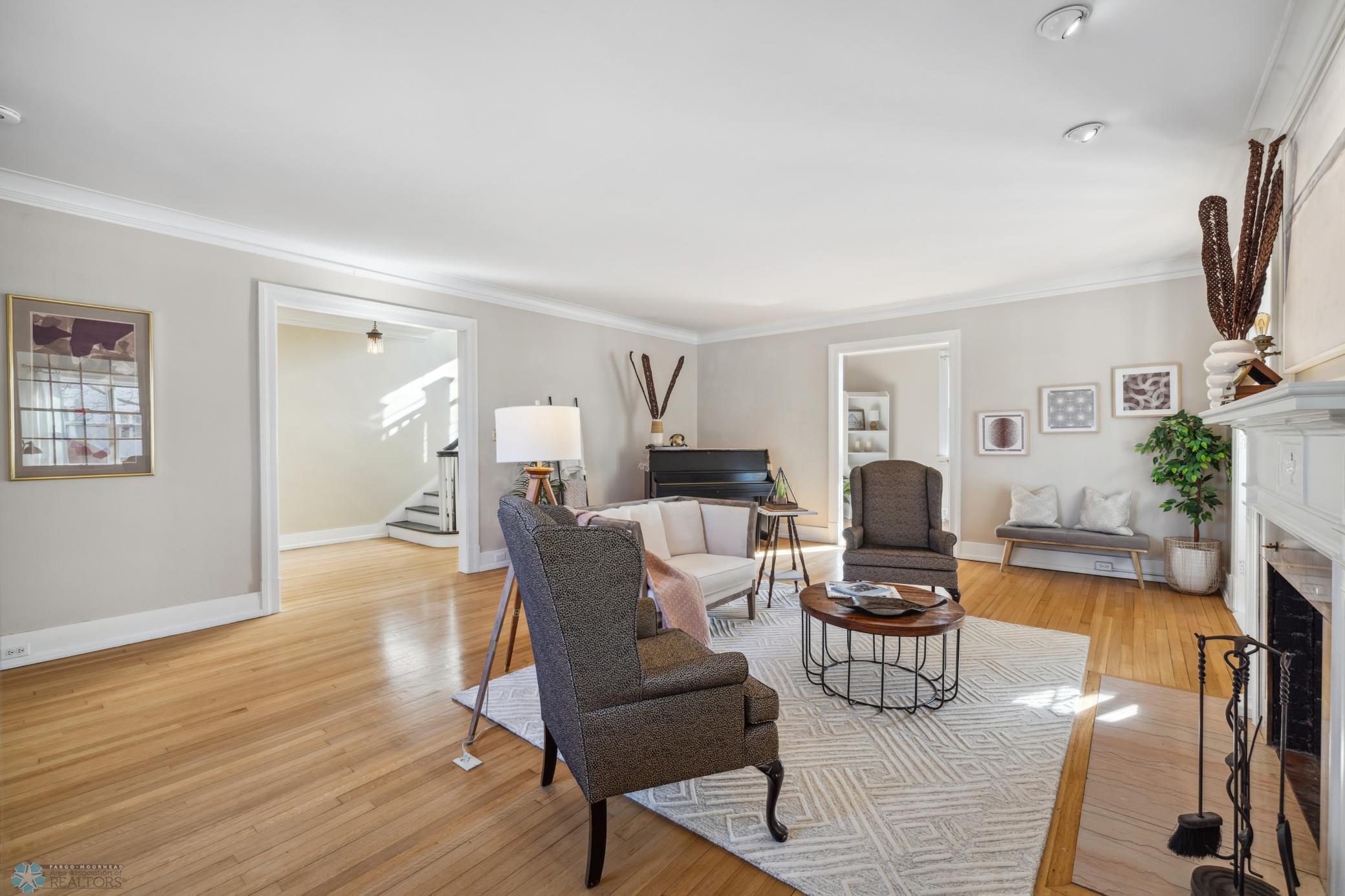 Fargo, North Dakota 58102, United States, 6 Bedrooms Bedrooms, ,3 BathroomsBathrooms,Residential,Pending,60039