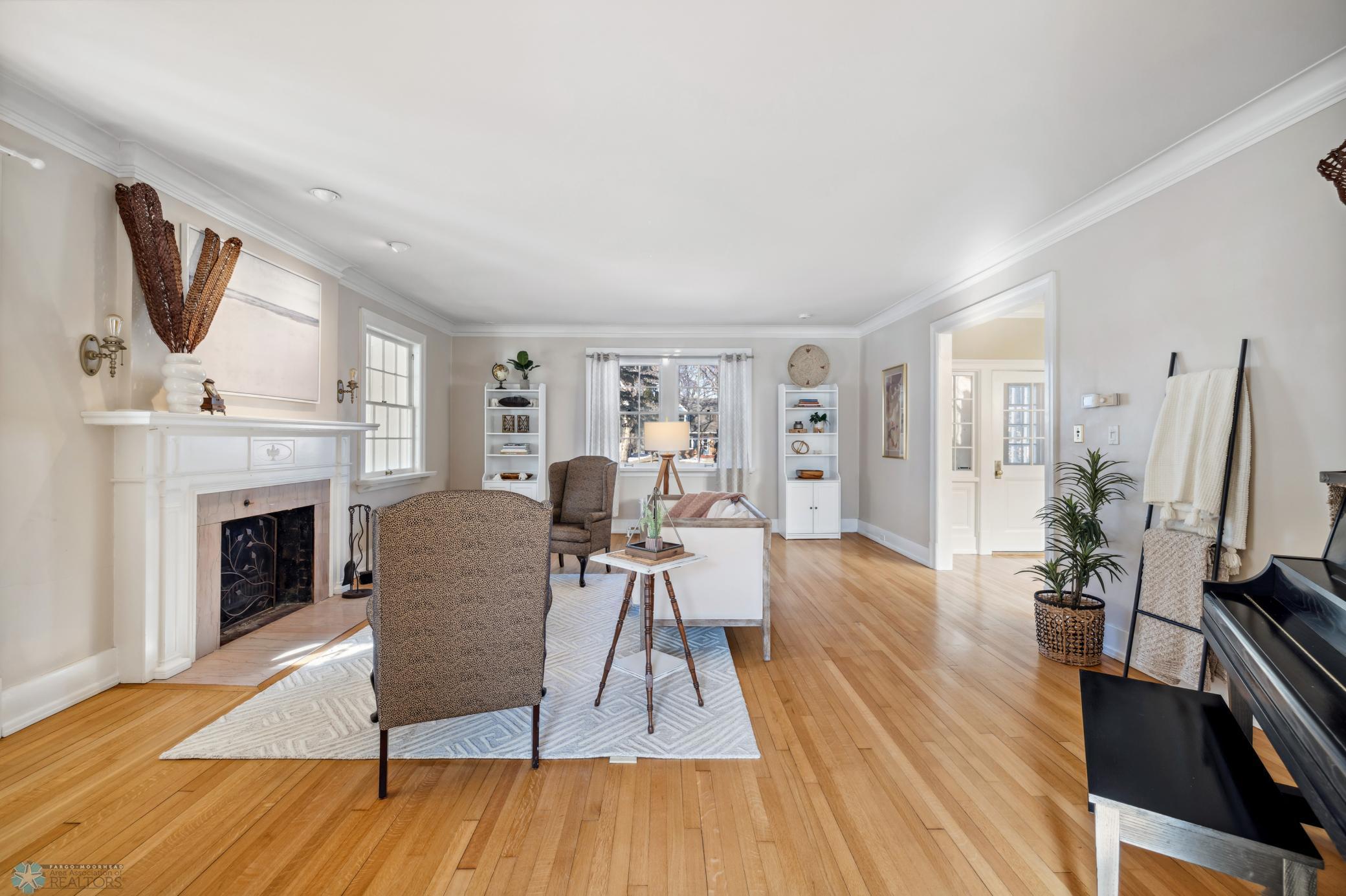 Fargo, North Dakota 58102, United States, 6 Bedrooms Bedrooms, ,3 BathroomsBathrooms,Residential,Pending,60039