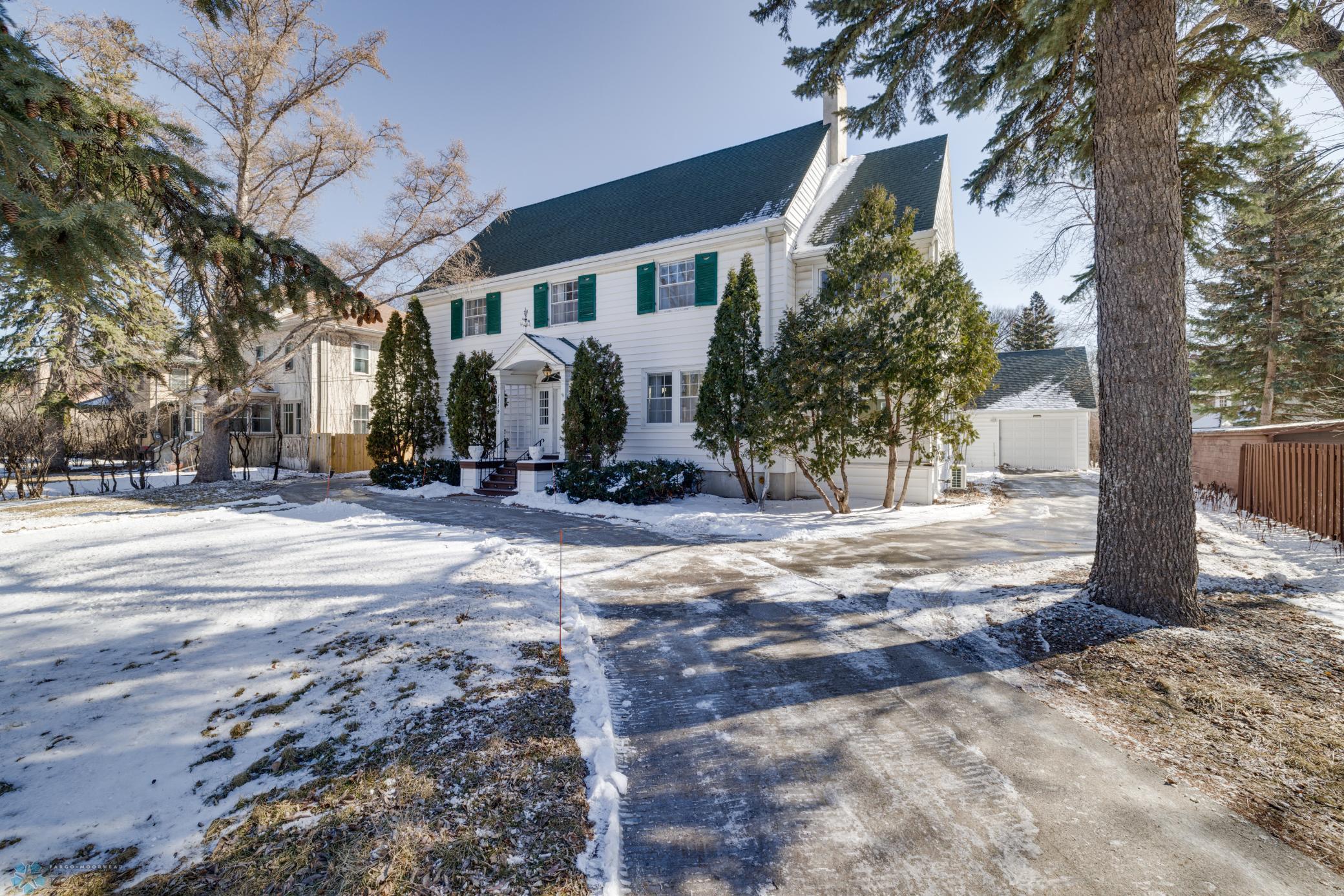 Fargo, North Dakota 58102, United States, 6 Bedrooms Bedrooms, ,3 BathroomsBathrooms,Residential,Pending,60039