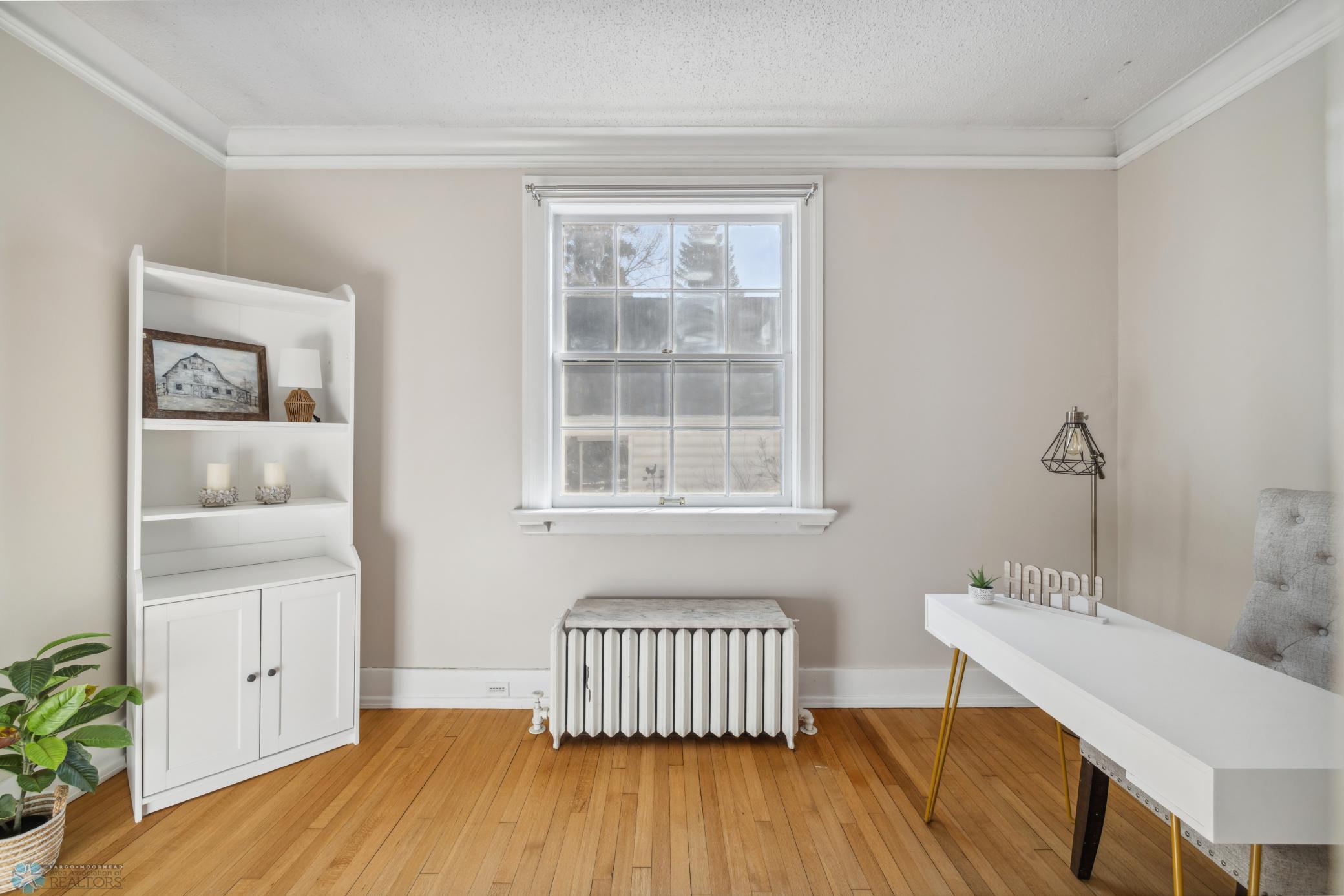 Fargo, North Dakota 58102, United States, 6 Bedrooms Bedrooms, ,3 BathroomsBathrooms,Residential,Pending,60039