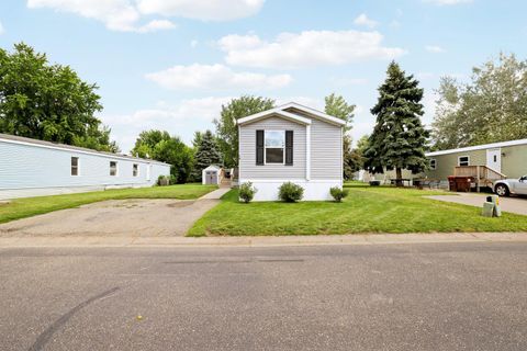 Homes For Sale - 14 Shannon Drive<br/> Dakota County, Hastings, MN 55033
