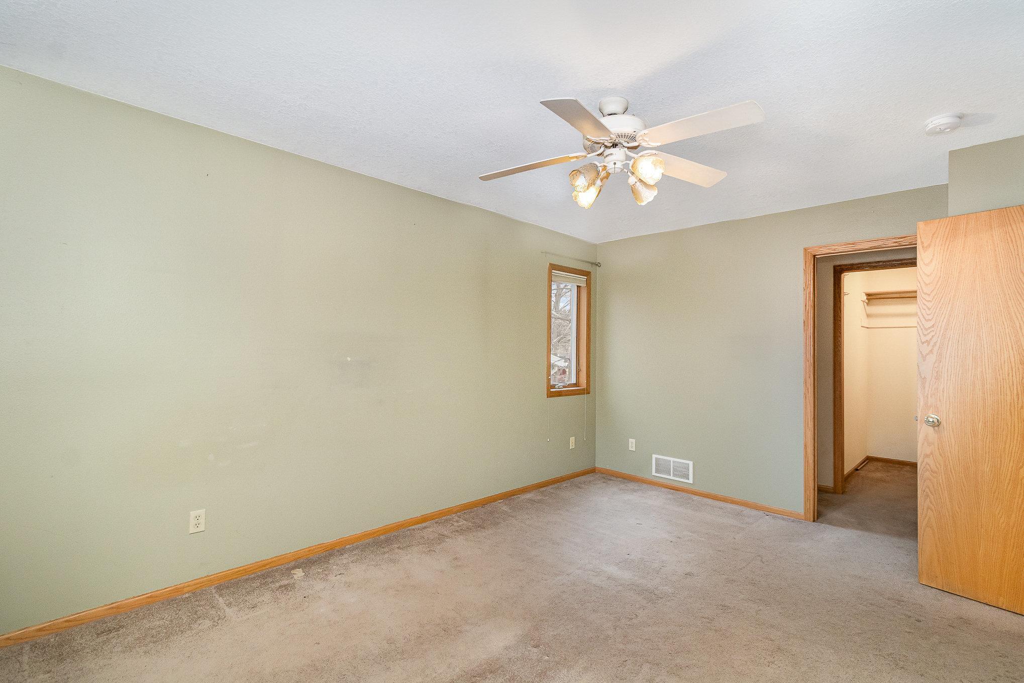 904 N 4th Street, Saint Peter, Minnesota image 11