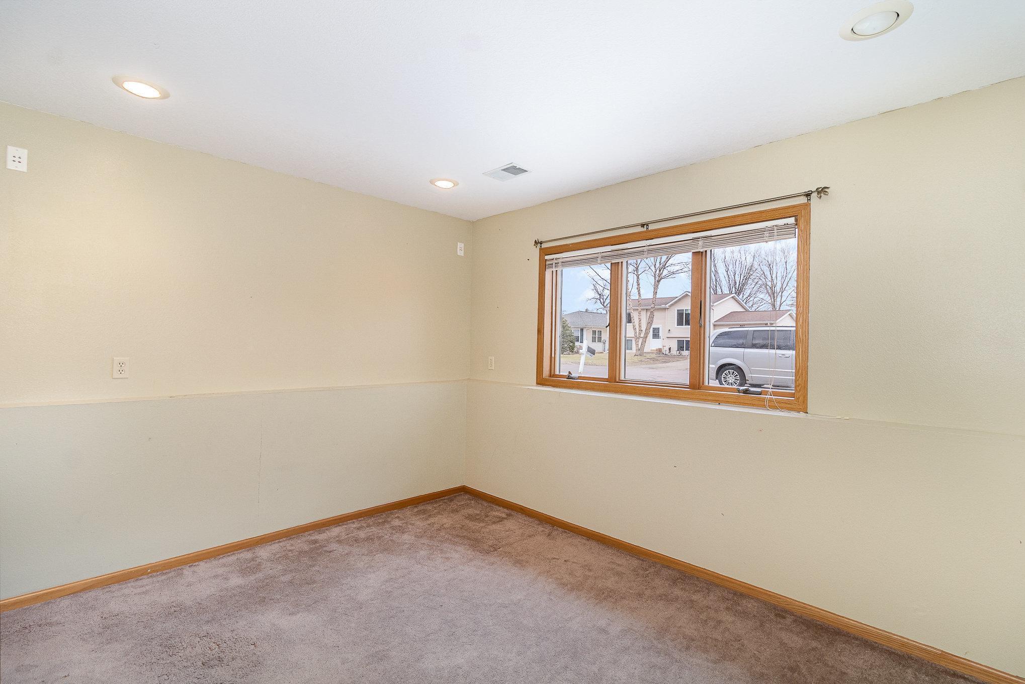 904 N 4th Street, Saint Peter, Minnesota image 15