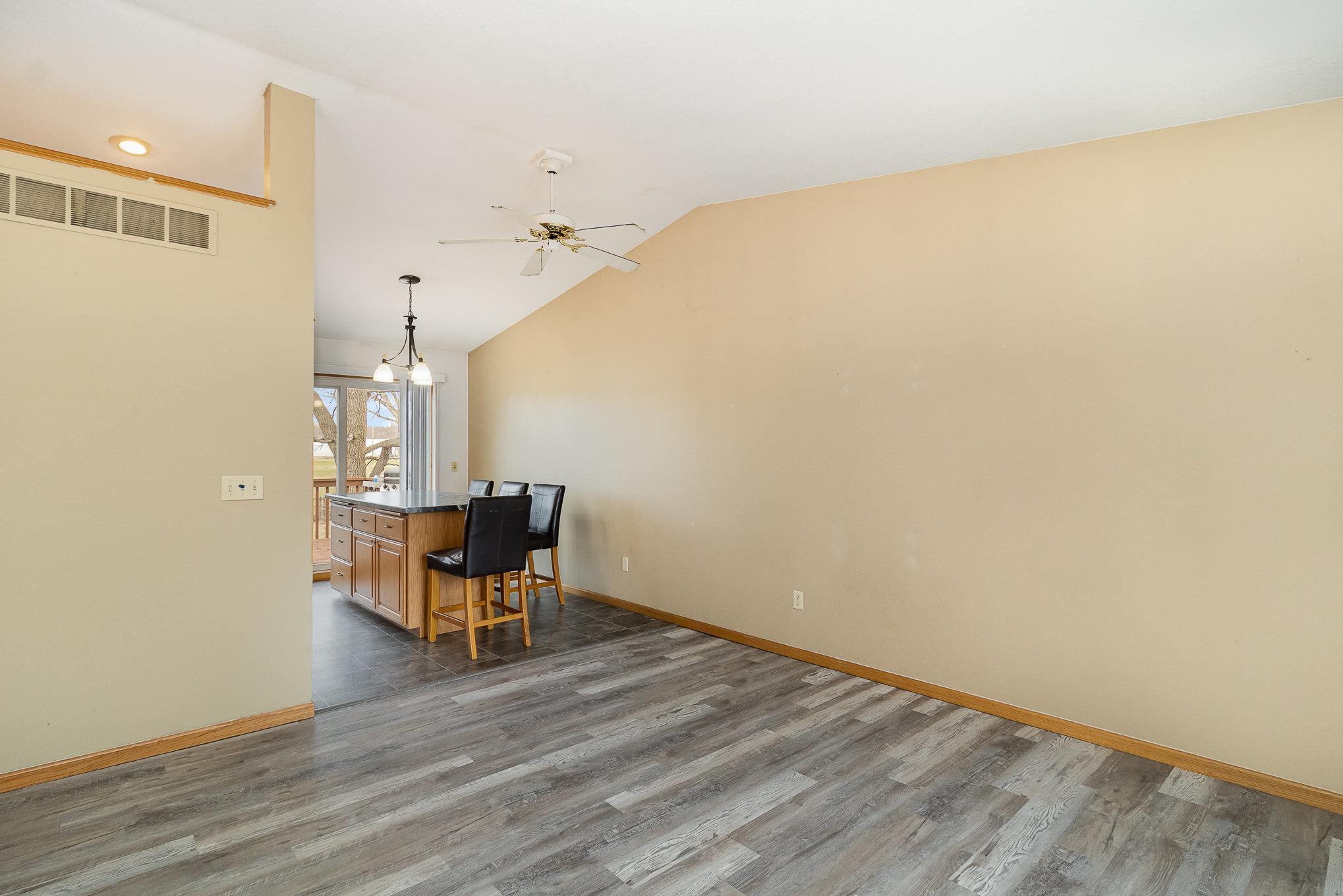 904 N 4th Street, Saint Peter, Minnesota image 4