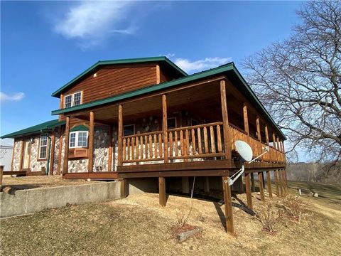 Homes For Sale - S6966 Johnson Avenue<br/> Vernon County, Viroqua, WI 54665