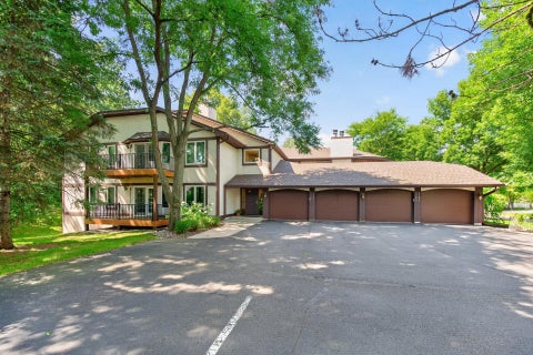 Condo For Sale - 15695 Sussex Drive<br/> Minnetonka, MN 55345
