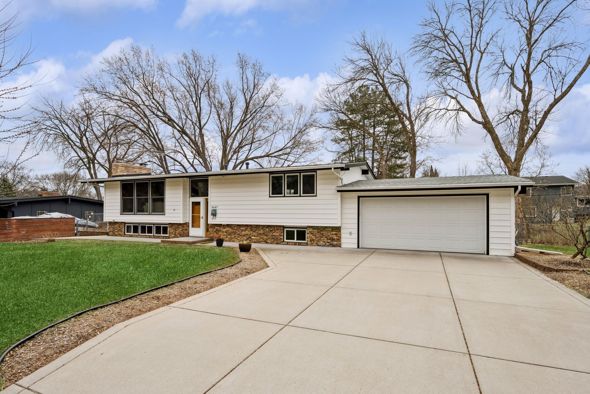 8045 Wynnwood Road, Minneapolis, Minnesota image 1