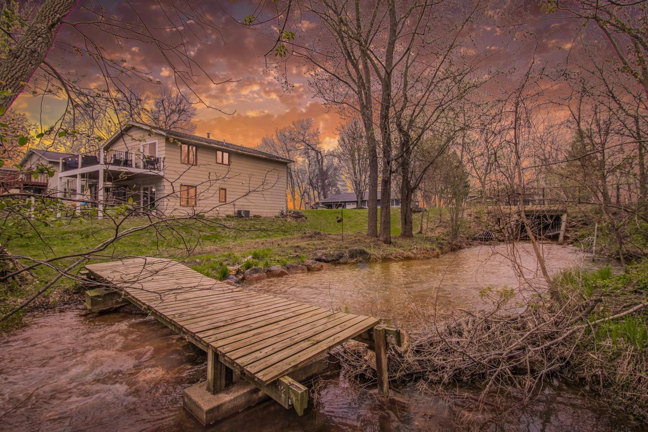 2958 Spring Lake Road, Prior Lake, Minnesota image 2