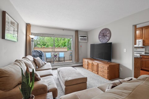 Condo For Sale - 10840 Rockford Road<br/> Hennepin County, Plymouth, MN 55442