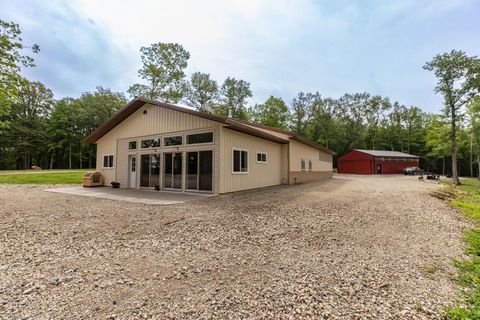 Homes For Sale - 9005 80th Avenue<br/> Chatfield, MN 55923