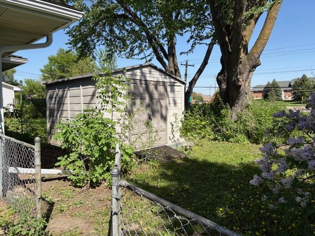 10917 Southview Drive, Burnsville, Minnesota image 15