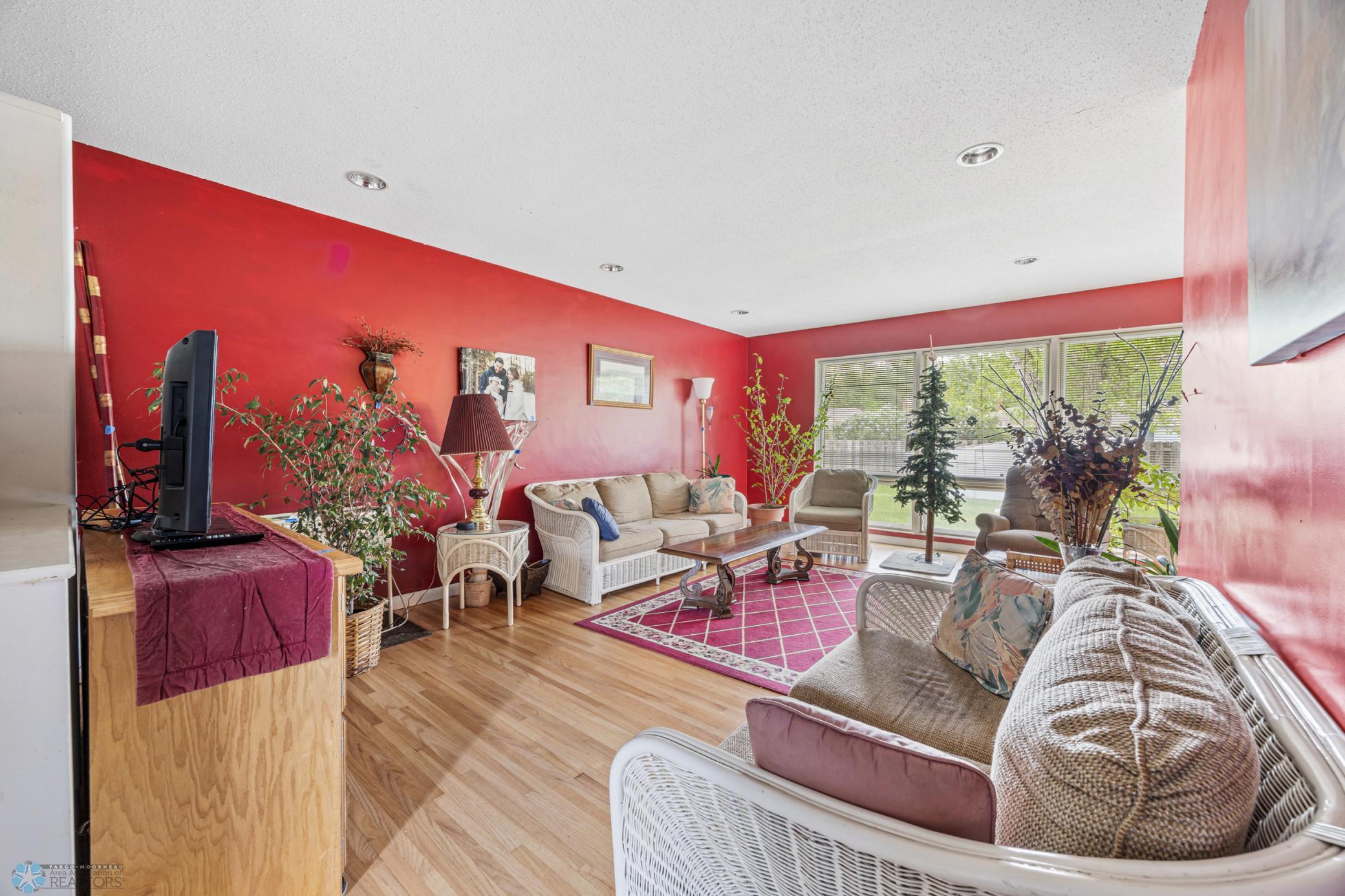 2020 5th Street, Moorhead, Minnesota image 6
