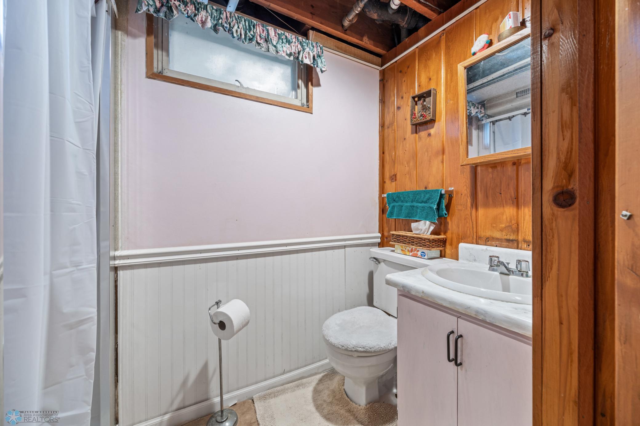 2020 5th Street, Moorhead, Minnesota image 32