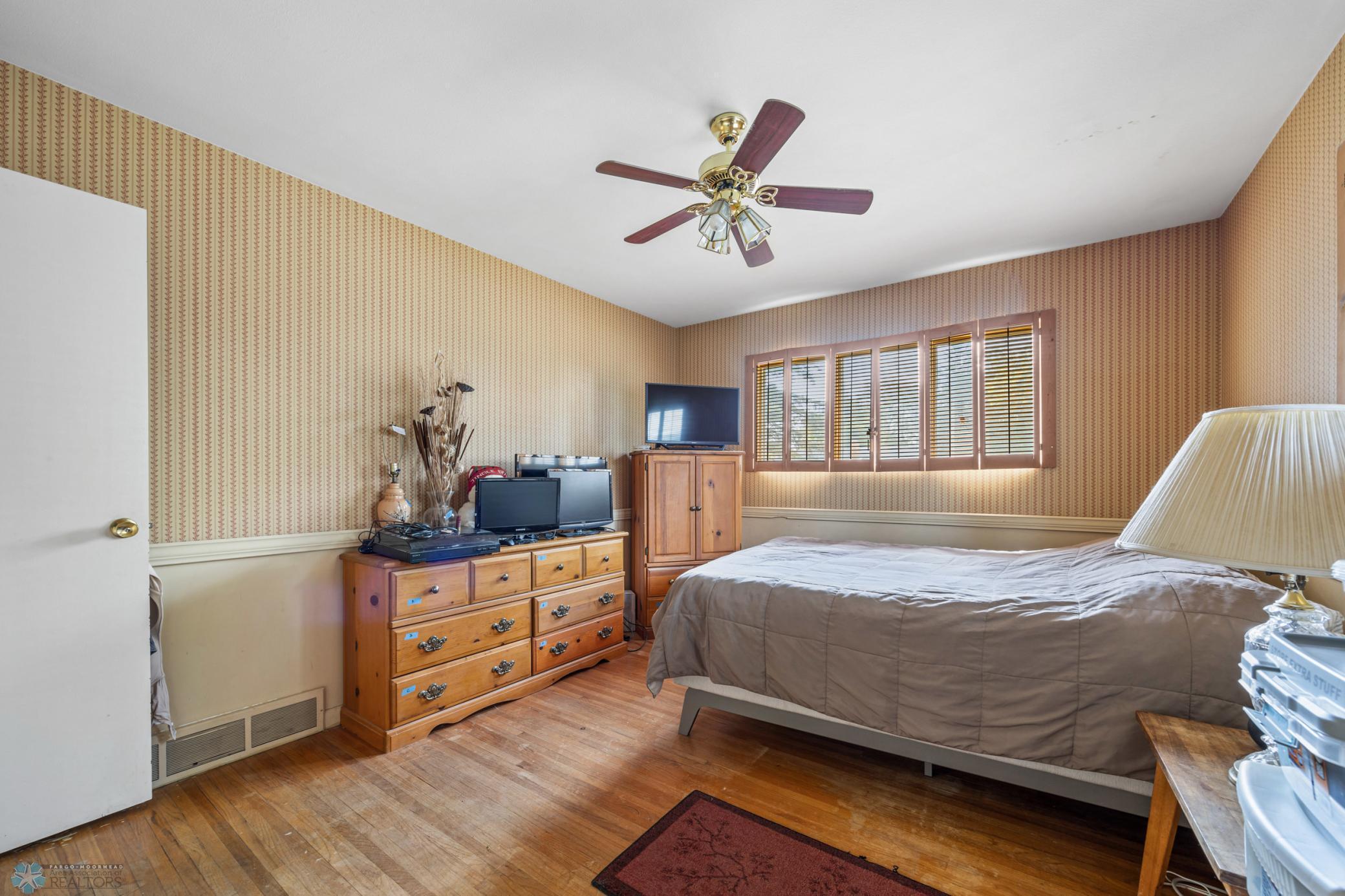 2020 5th Street, Moorhead, Minnesota image 20