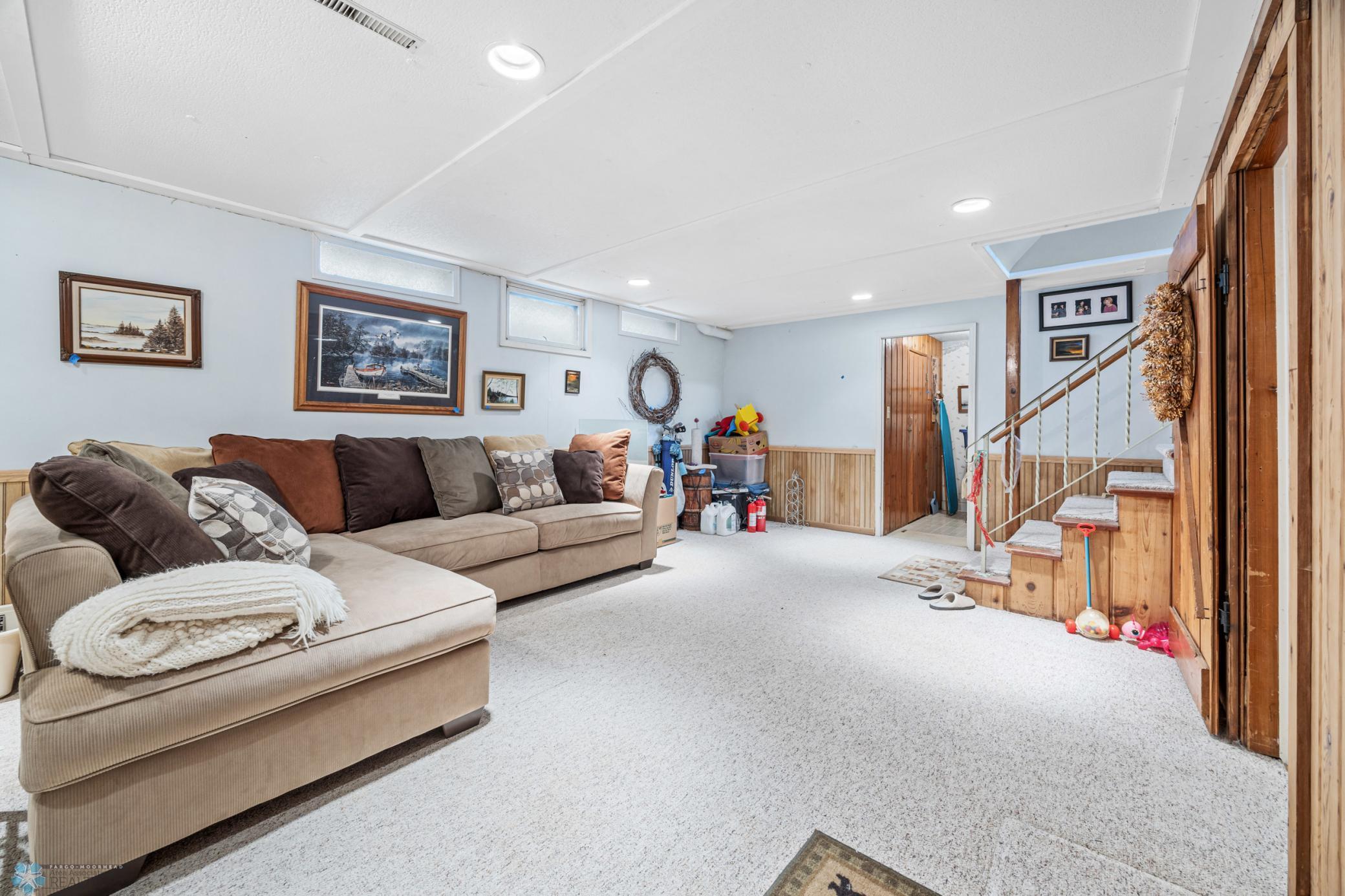 2020 5th Street, Moorhead, Minnesota image 29