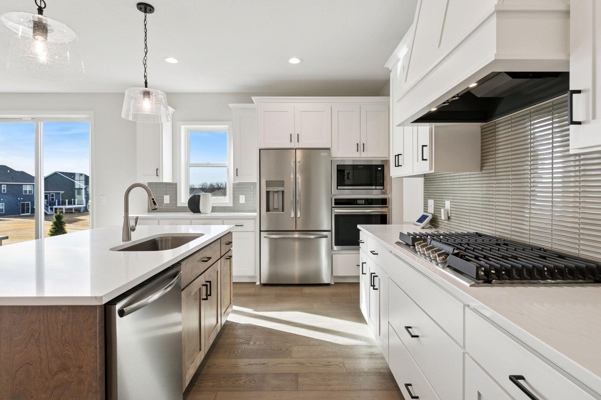 17995 Headwaters Drive, Lakeville, Minnesota image 18