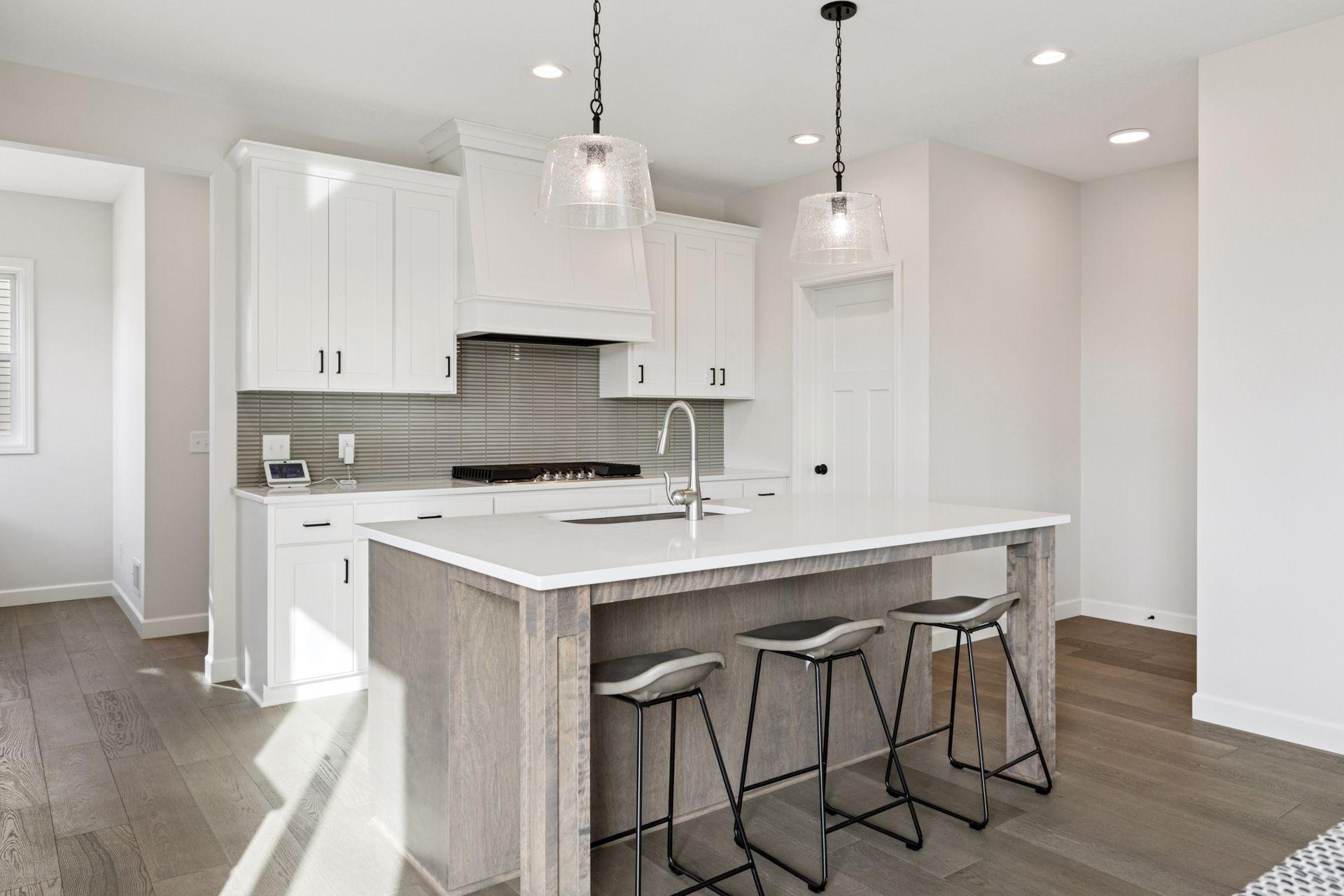 17995 Headwaters Drive, Lakeville, Minnesota image 14