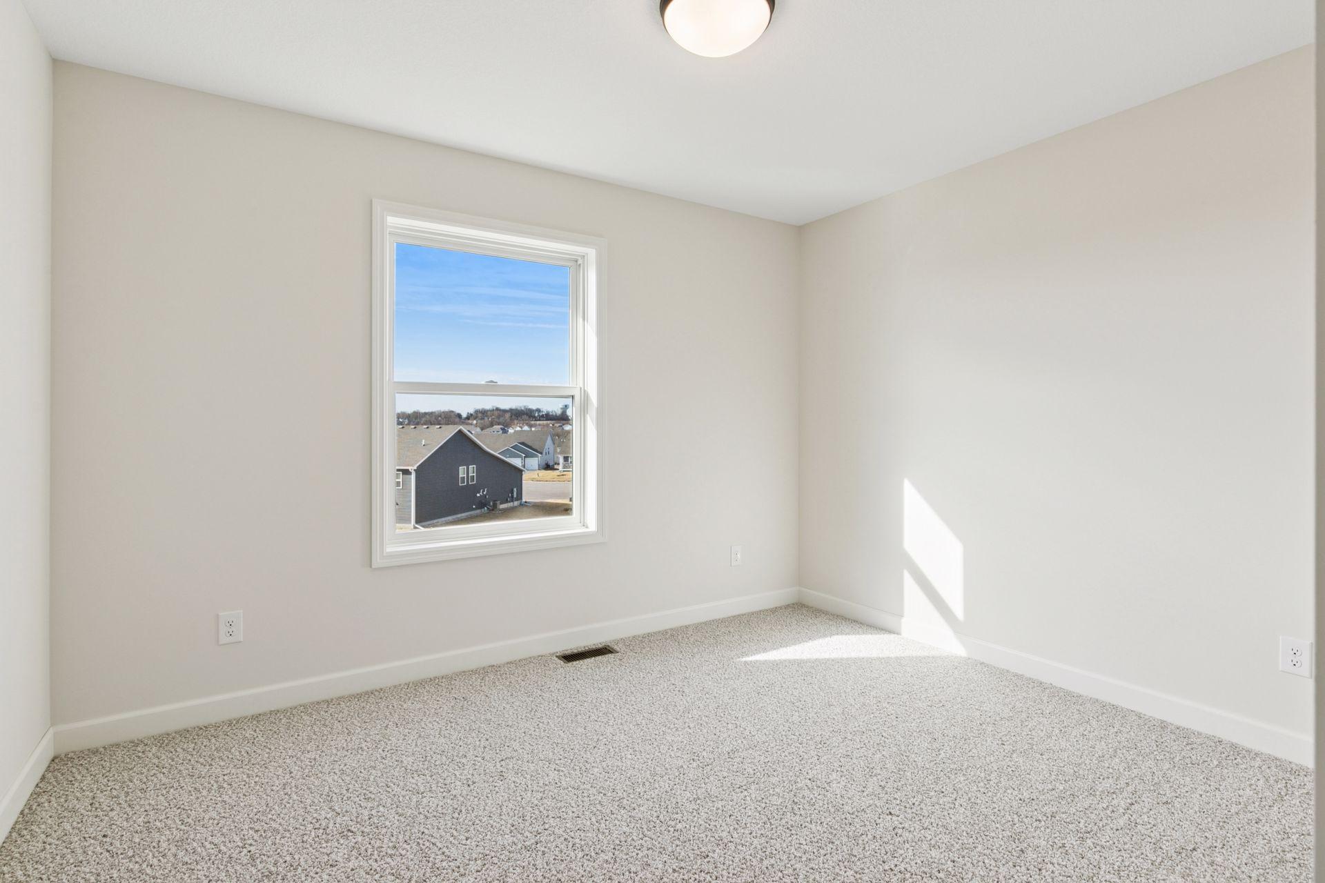 17995 Headwaters Drive, Lakeville, Minnesota image 31