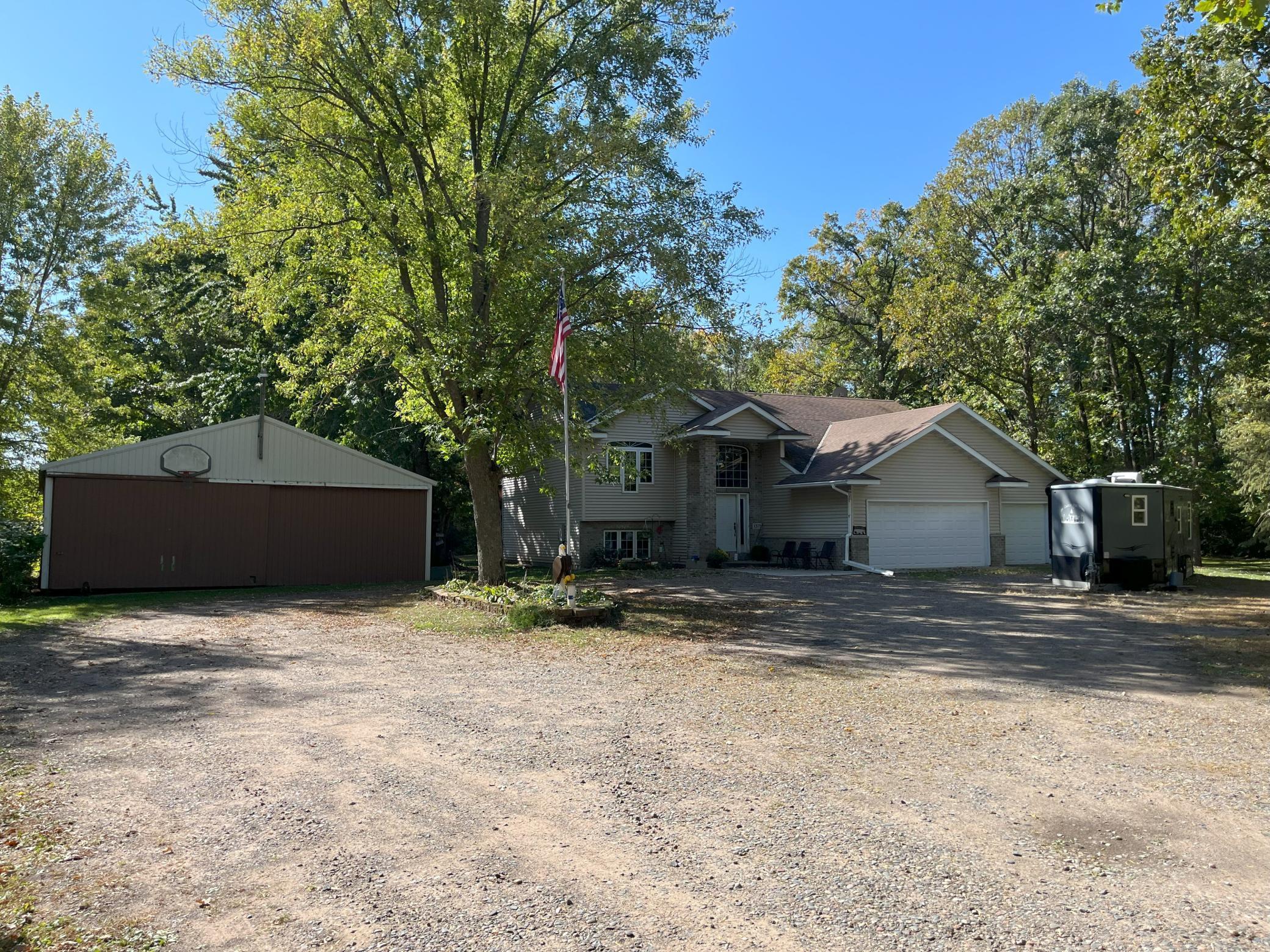 1375 170th Avenue, Ogilvie, Minnesota image 2
