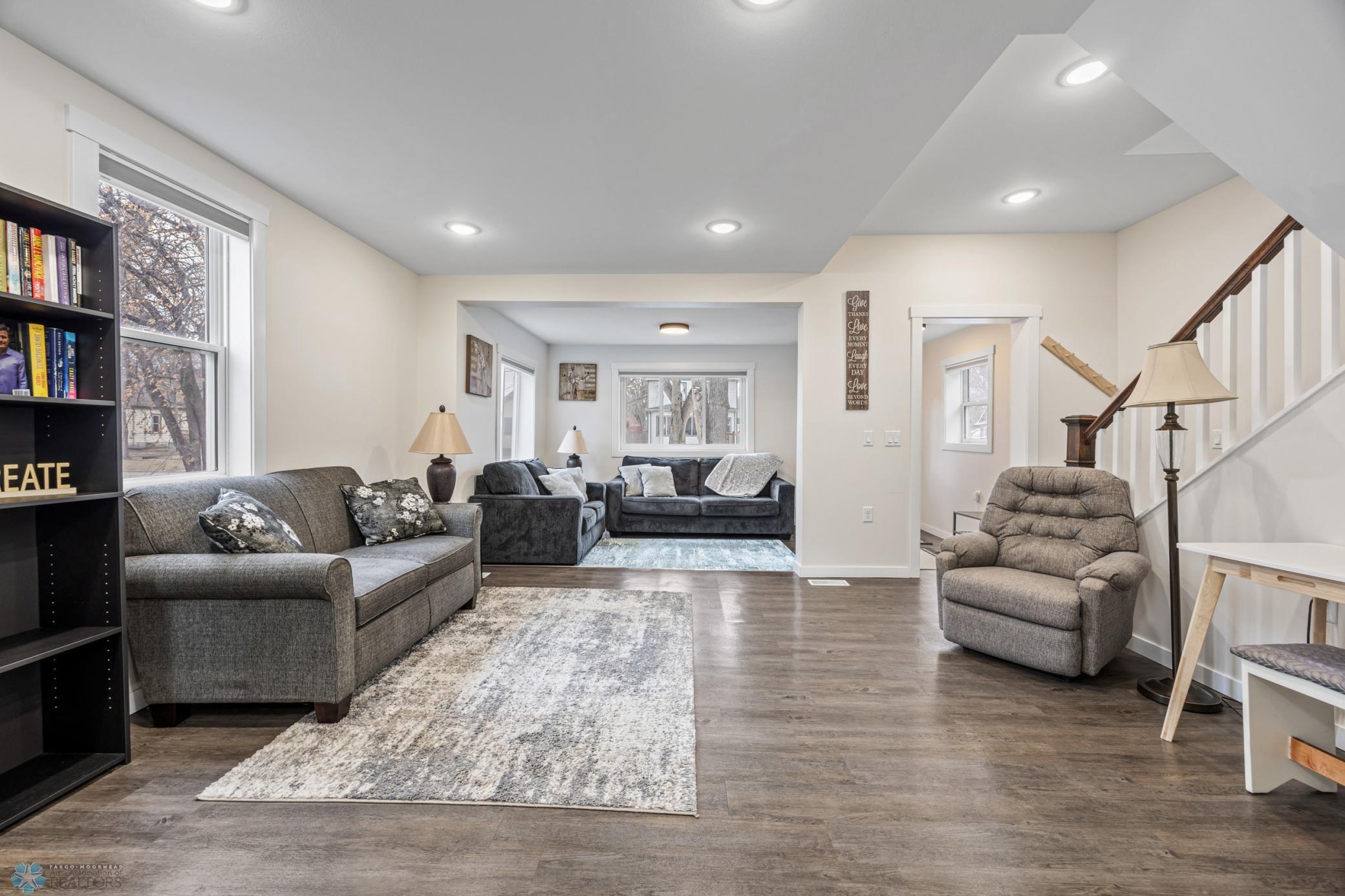 823 9th Street, Fargo, North Dakota image 6